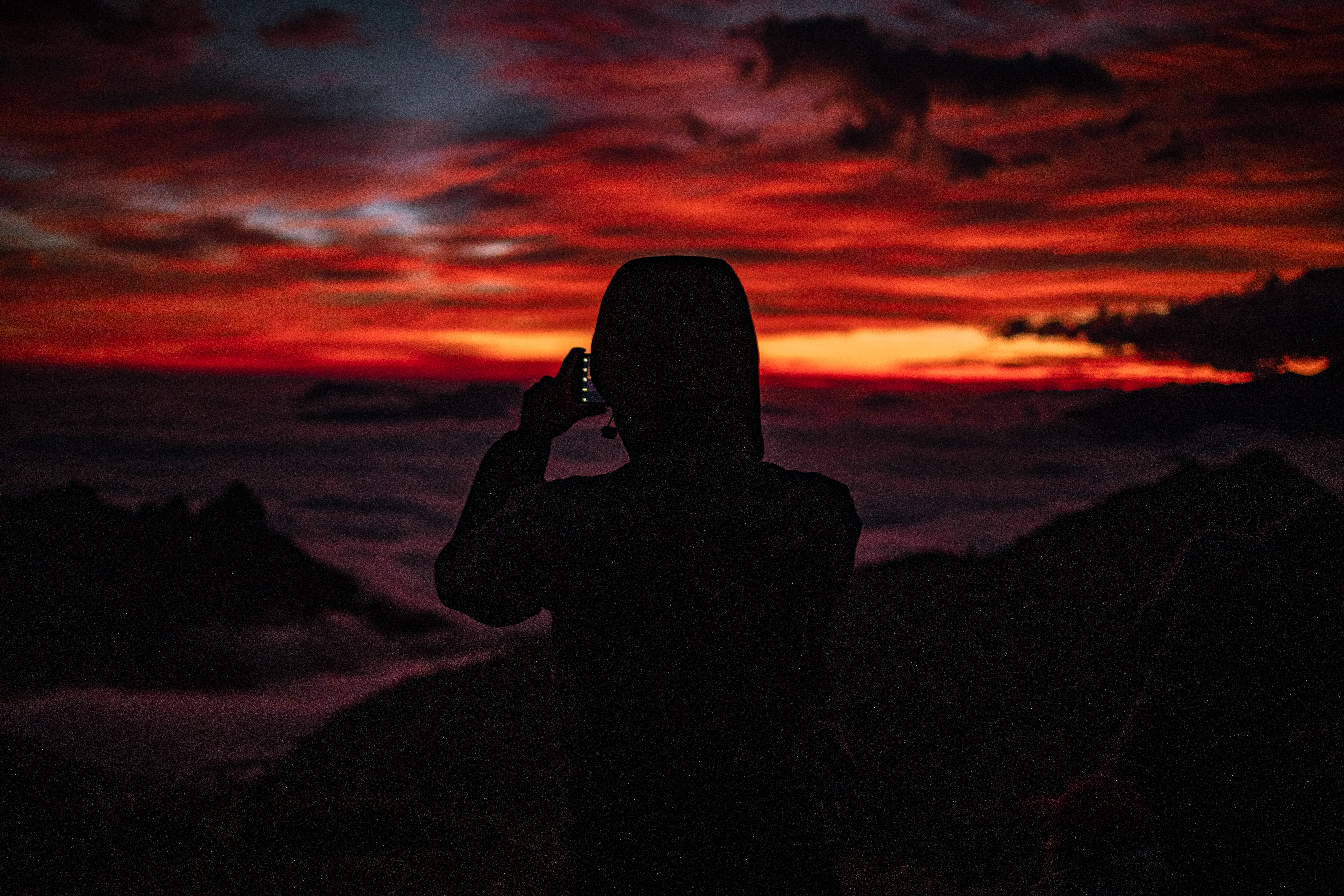 1080p pic hood, silhouette, sunset, dark