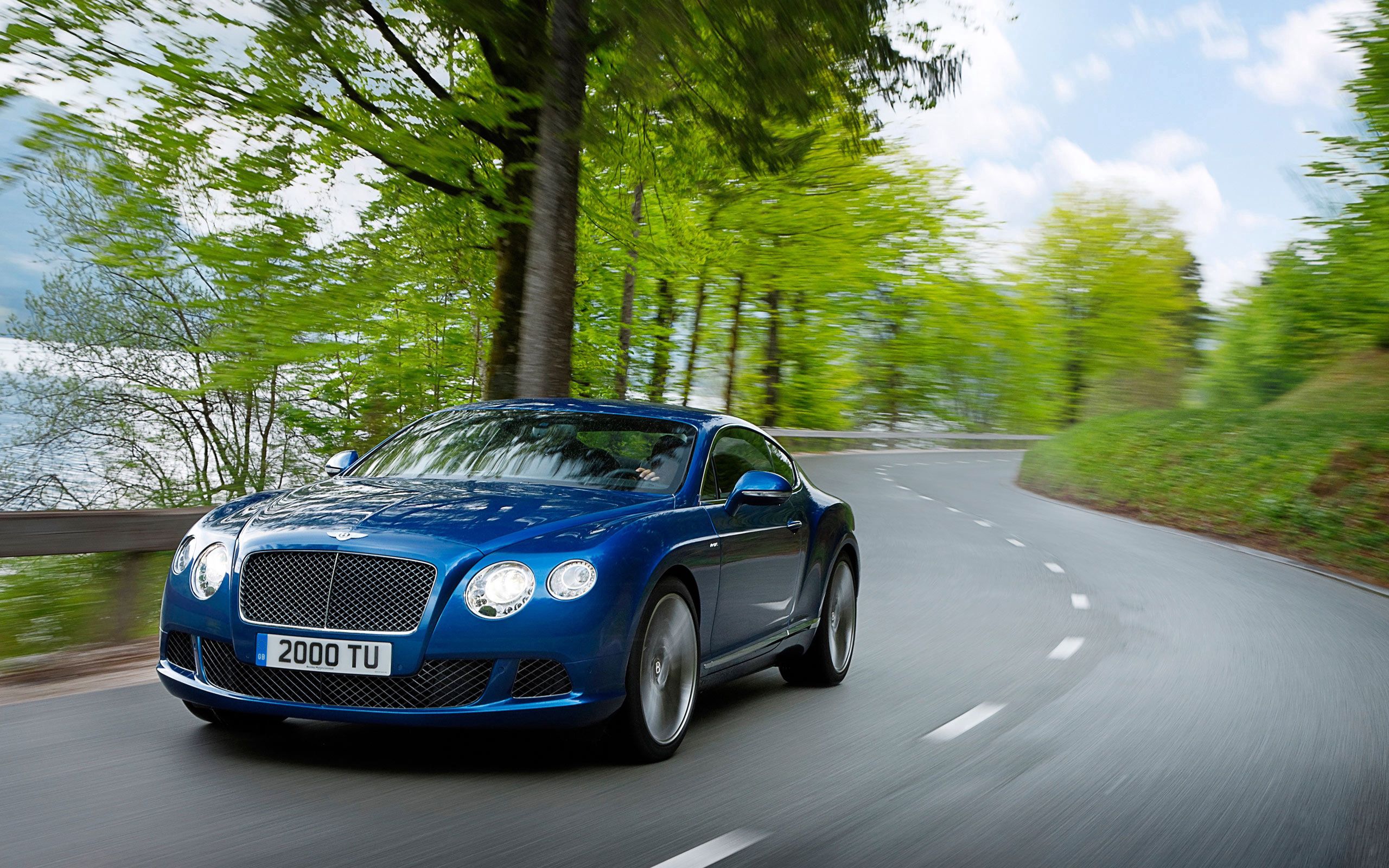 Handy-Wallpaper Bentley, Cars, Seitenansicht, Geschwindigkeit, Gt, Kontinental, Kontinentales kostenlos herunterladen.