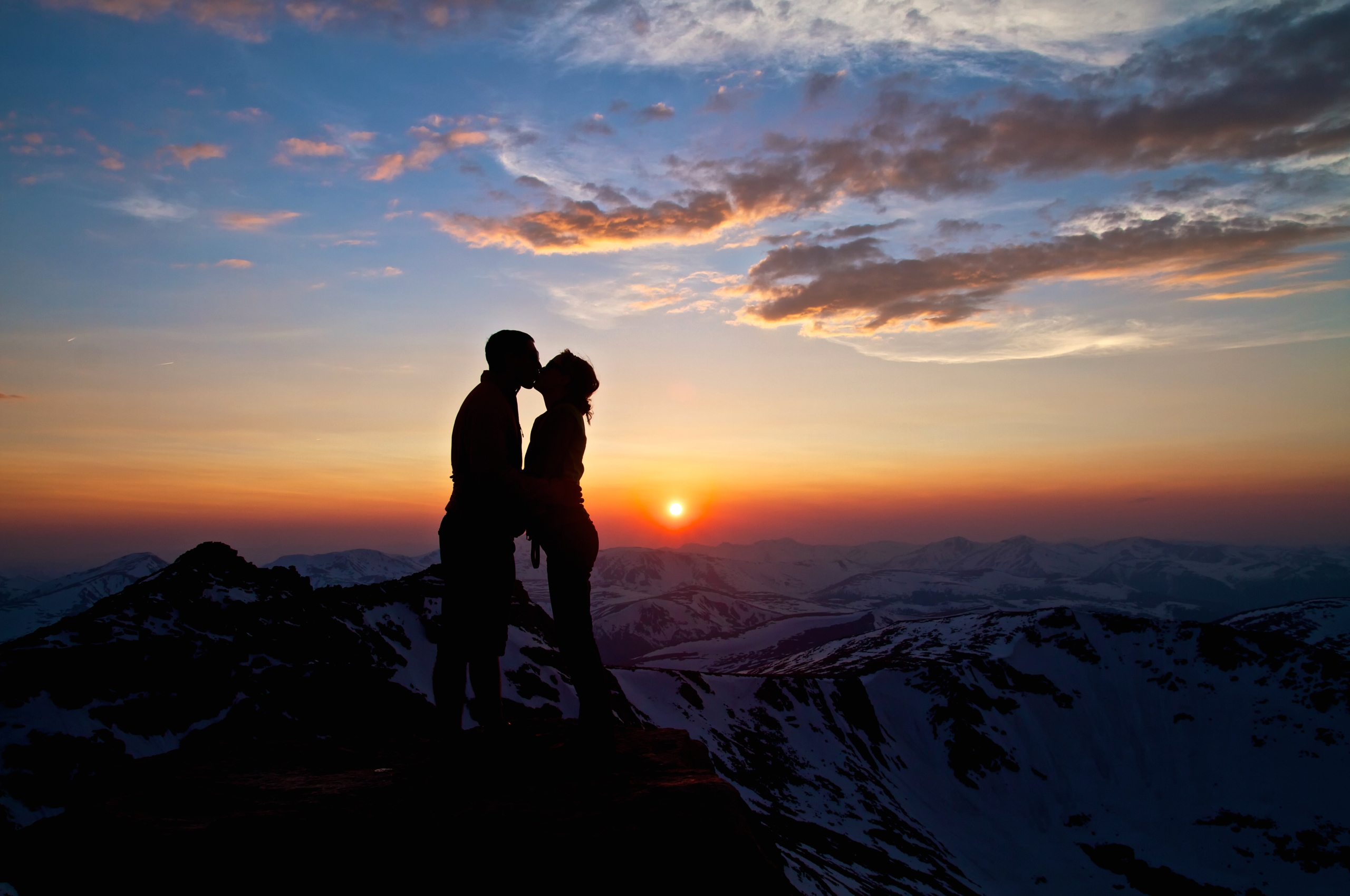 Images & Pictures sky, mountains, she is, love Kiss