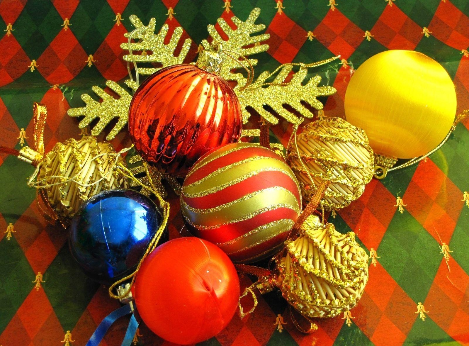 christmas decorations, balls, diversity, christmas tree toys Ultrawide Wallpapers