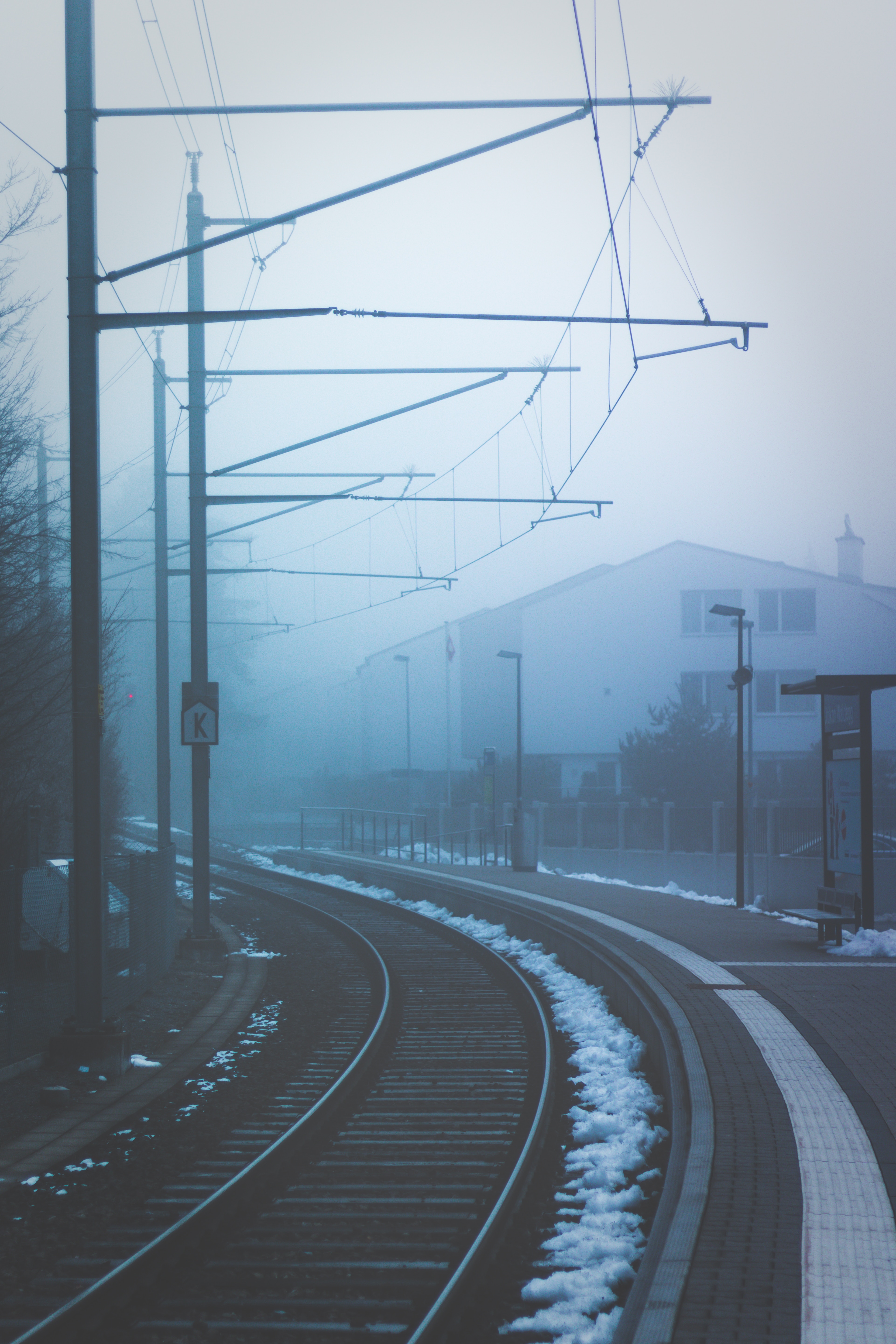 fog, turn, cities, railway HD Mobile