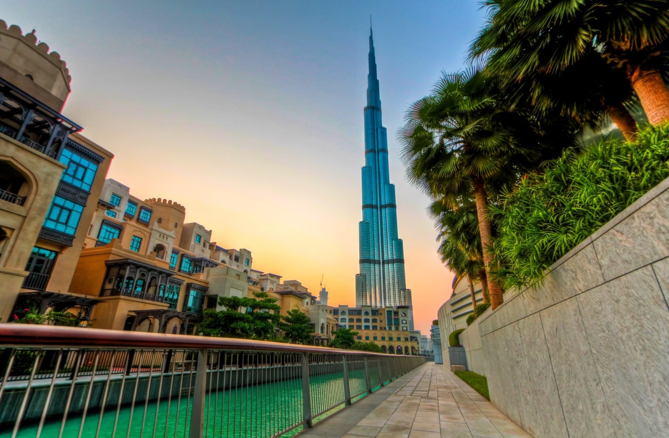 687255 免費下載壁紙 人造, 哈利法塔, 建筑, 迪拜, 摩天大楼 屏保和圖片