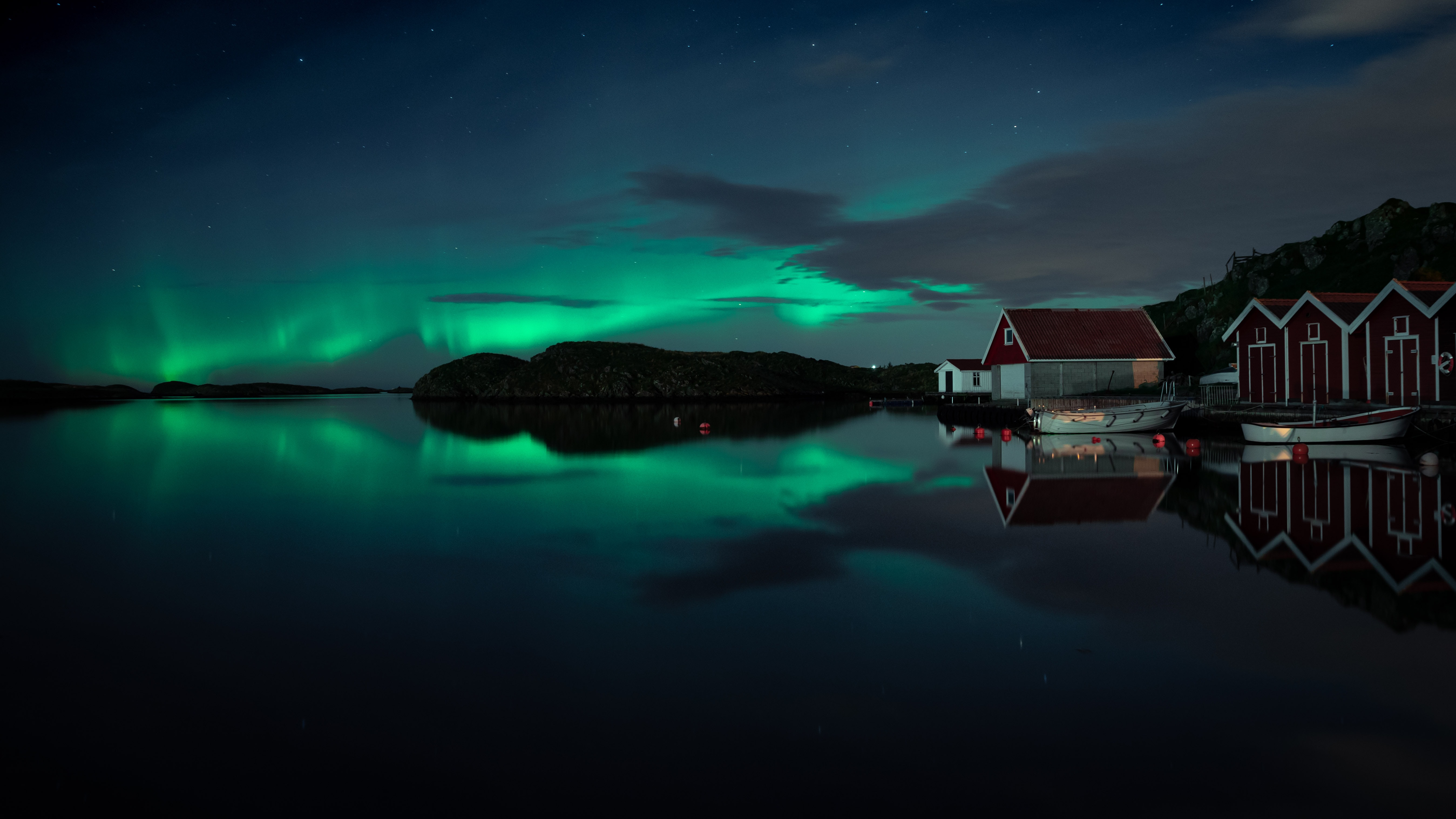 aurora borealis, night, building, dark, coast, northern lights Full HD