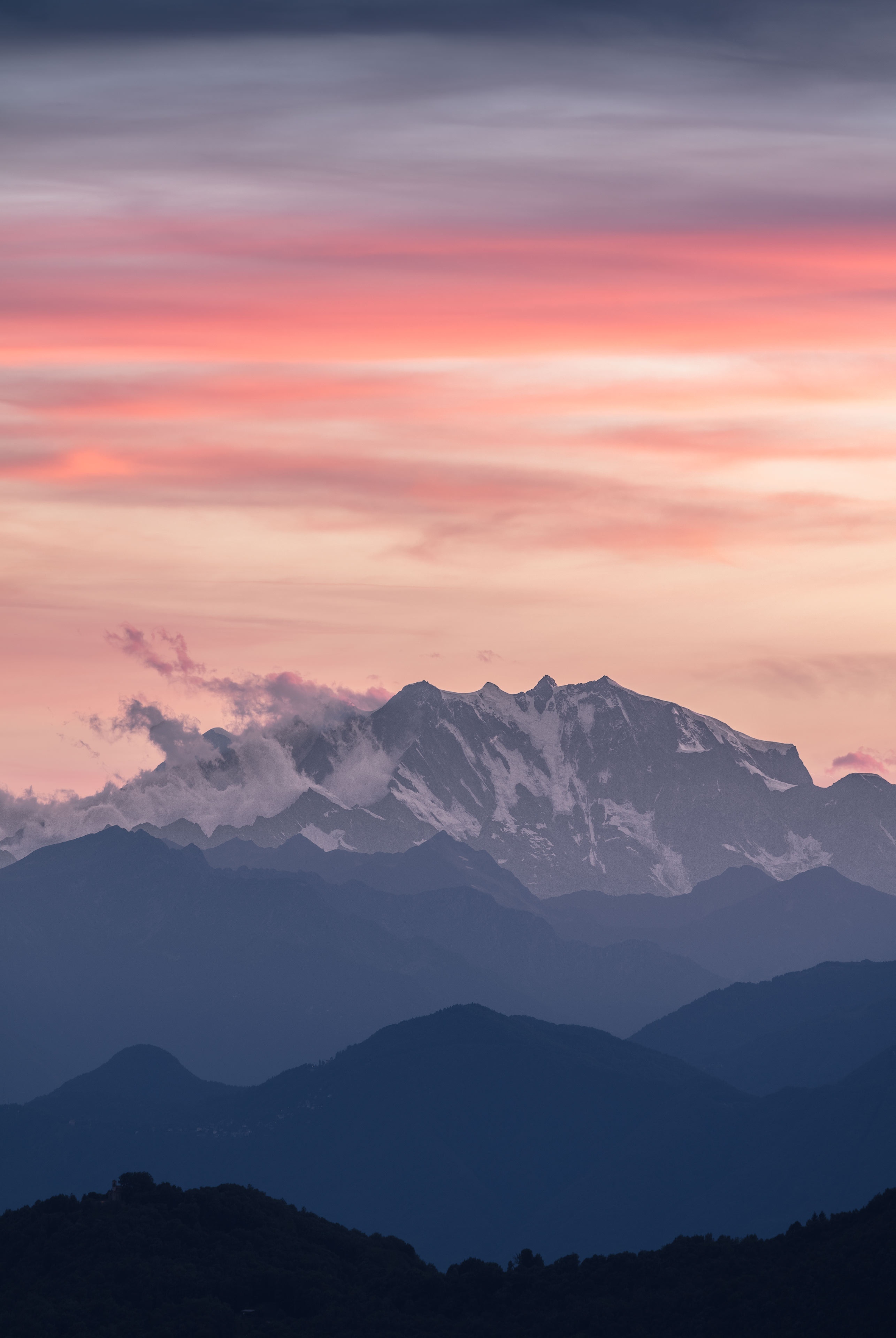 81439 Bildschirmschoner und Hintergrundbilder Schweiz auf Ihrem Telefon. Laden Sie natur, mountains, clouds, scheitel, nach oben, nebel, schweiz, zermatt, monte rosa, monterose Bilder kostenlos herunter