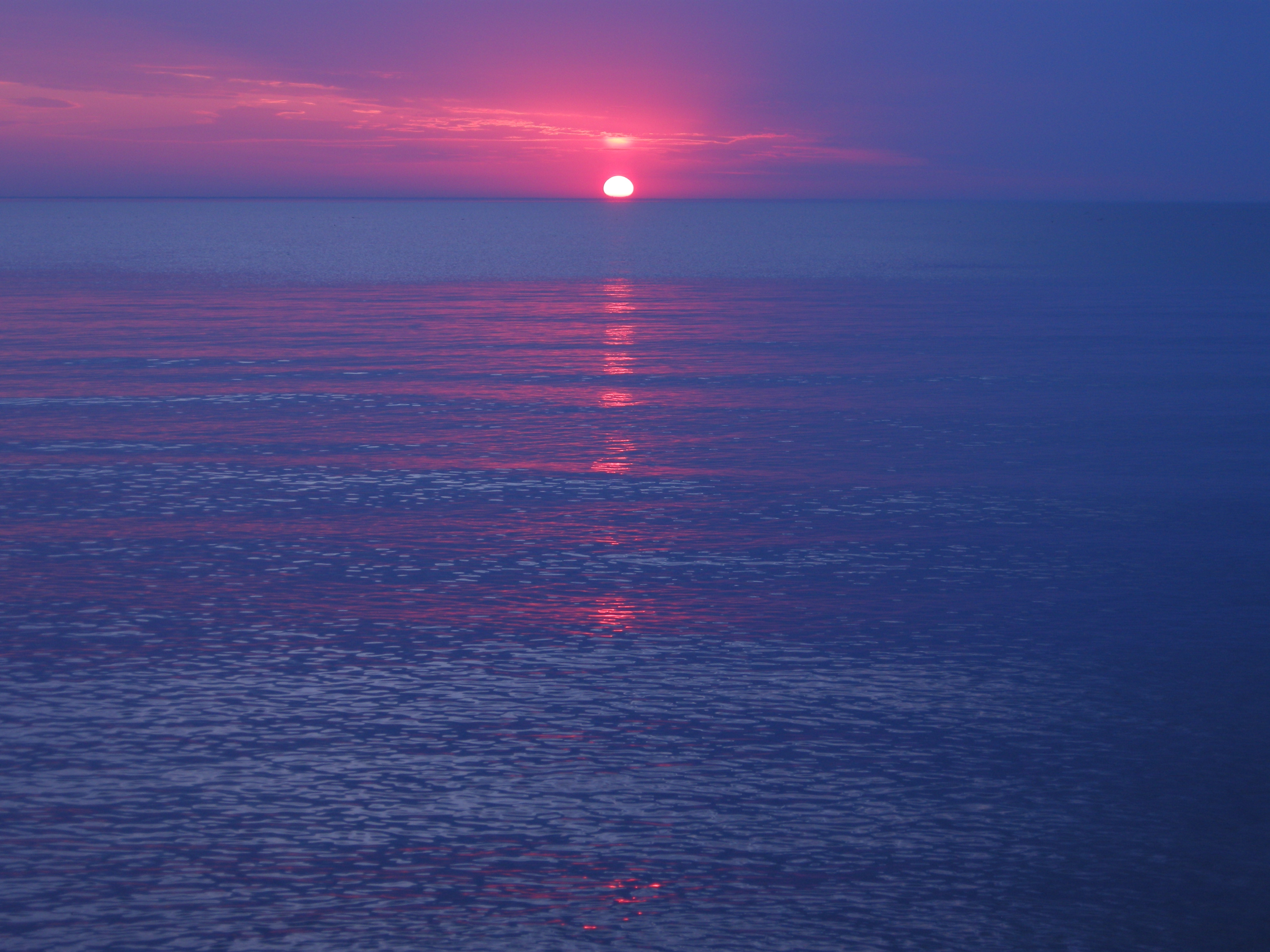 57953 Hintergrundbild herunterladen natur, sunset, sky, sea, horizont, wellen, ripple - Bildschirmschoner und Bilder kostenlos
