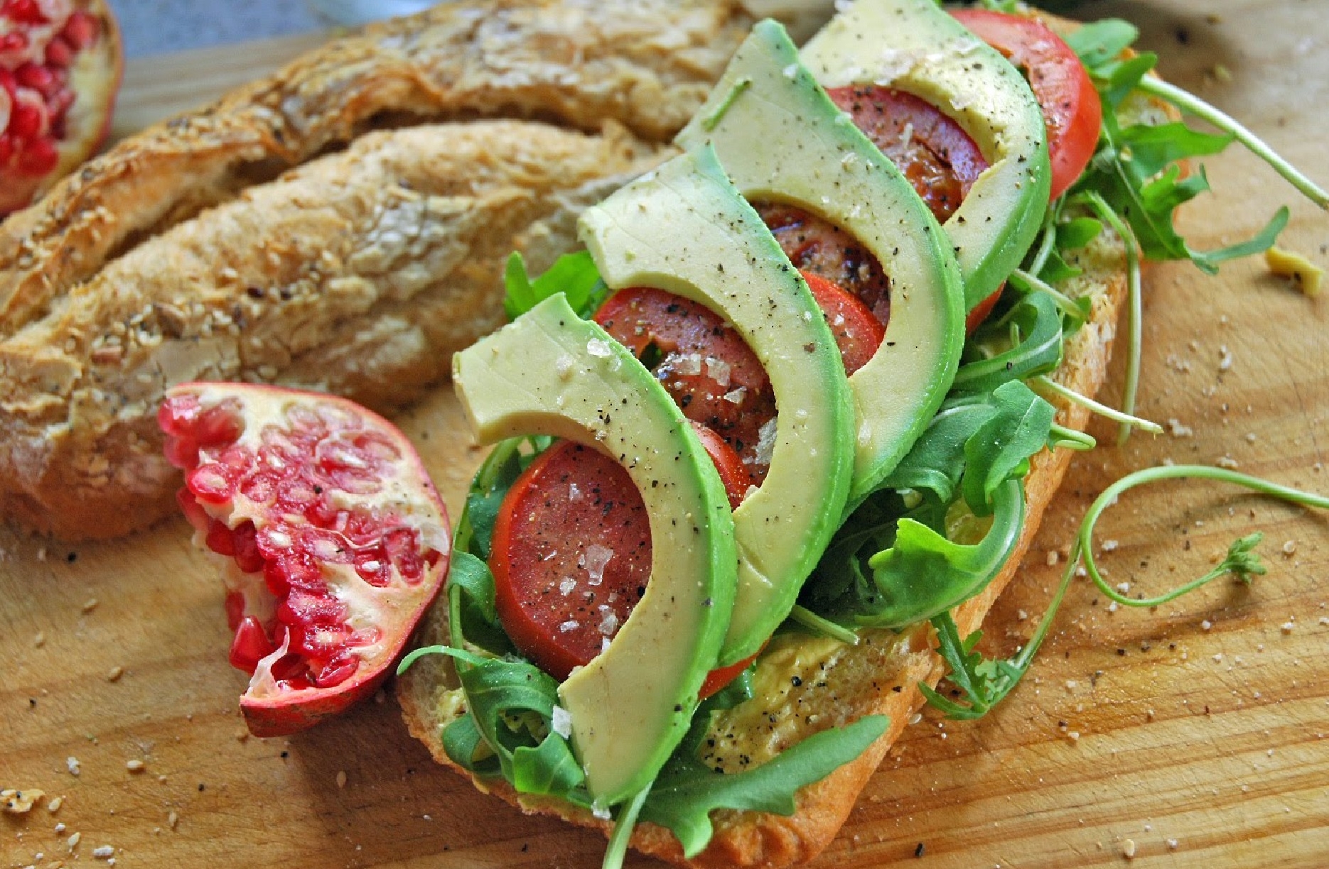 Handy-Wallpaper Lebensmittel, Gemüse, Fleisch, Avocado, Ein Sandwich, Sandwich kostenlos herunterladen.