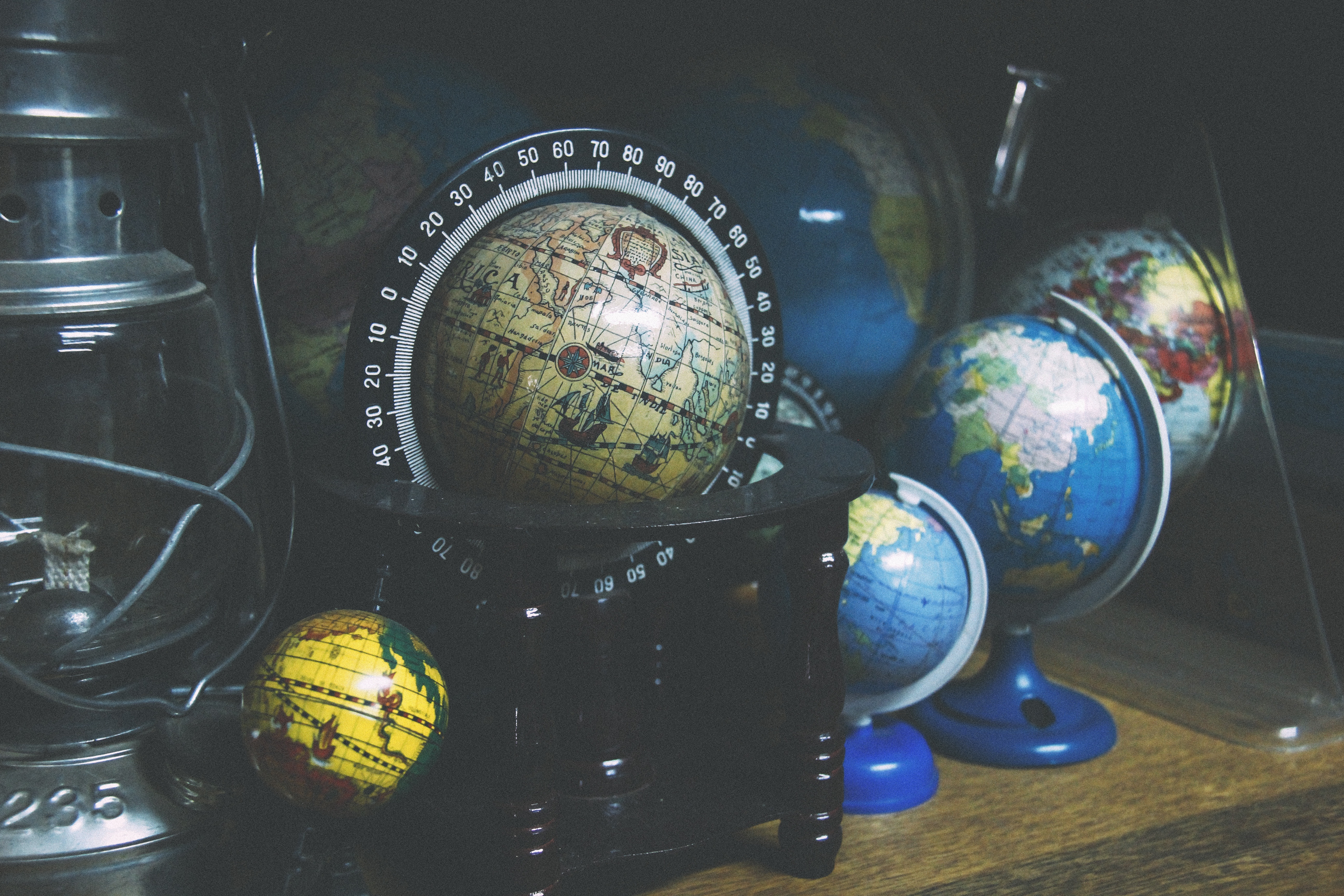 miscellanea, miscellaneous, geography, shelf, globes for android