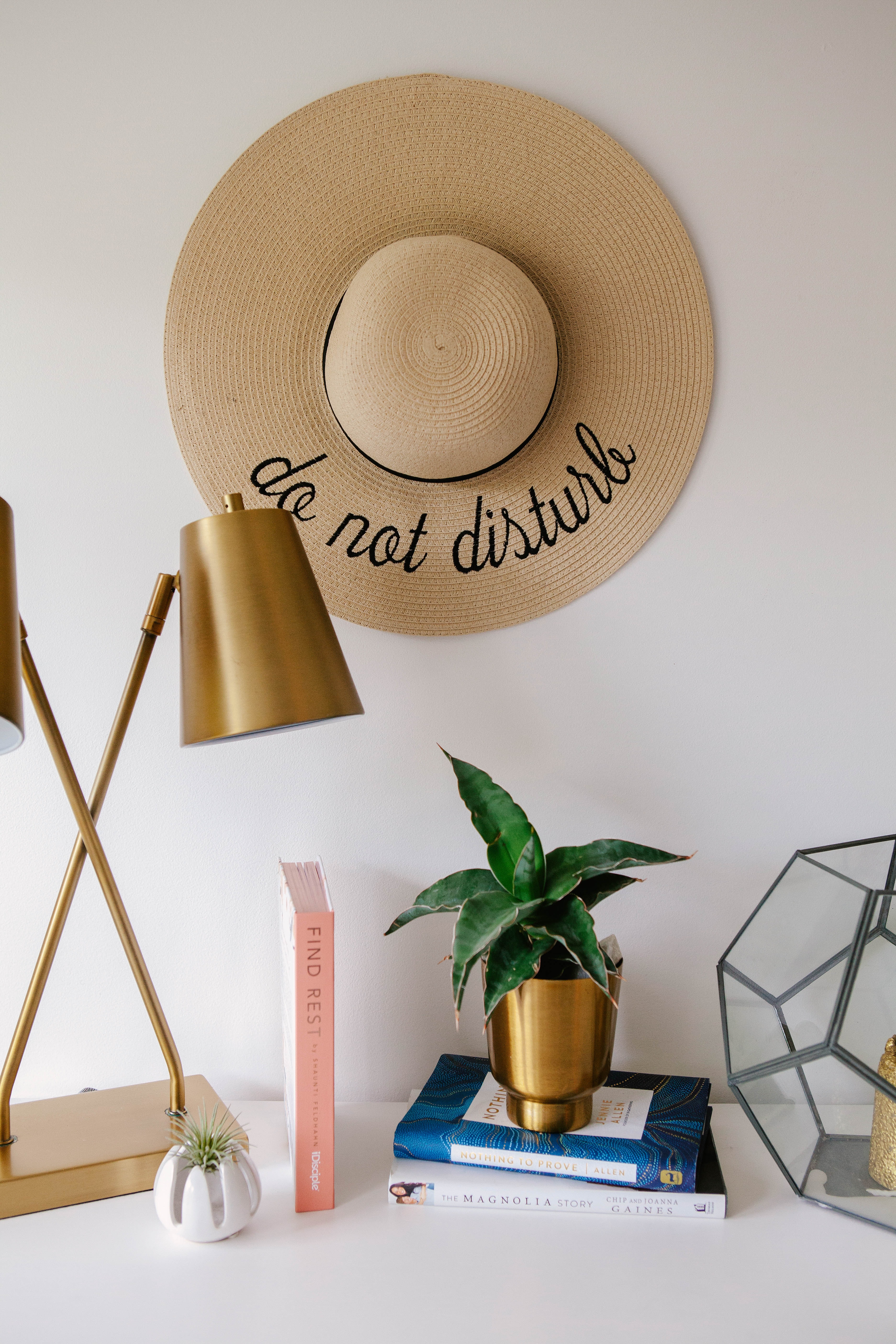 android inscription, words, book, decor, lamp, hat