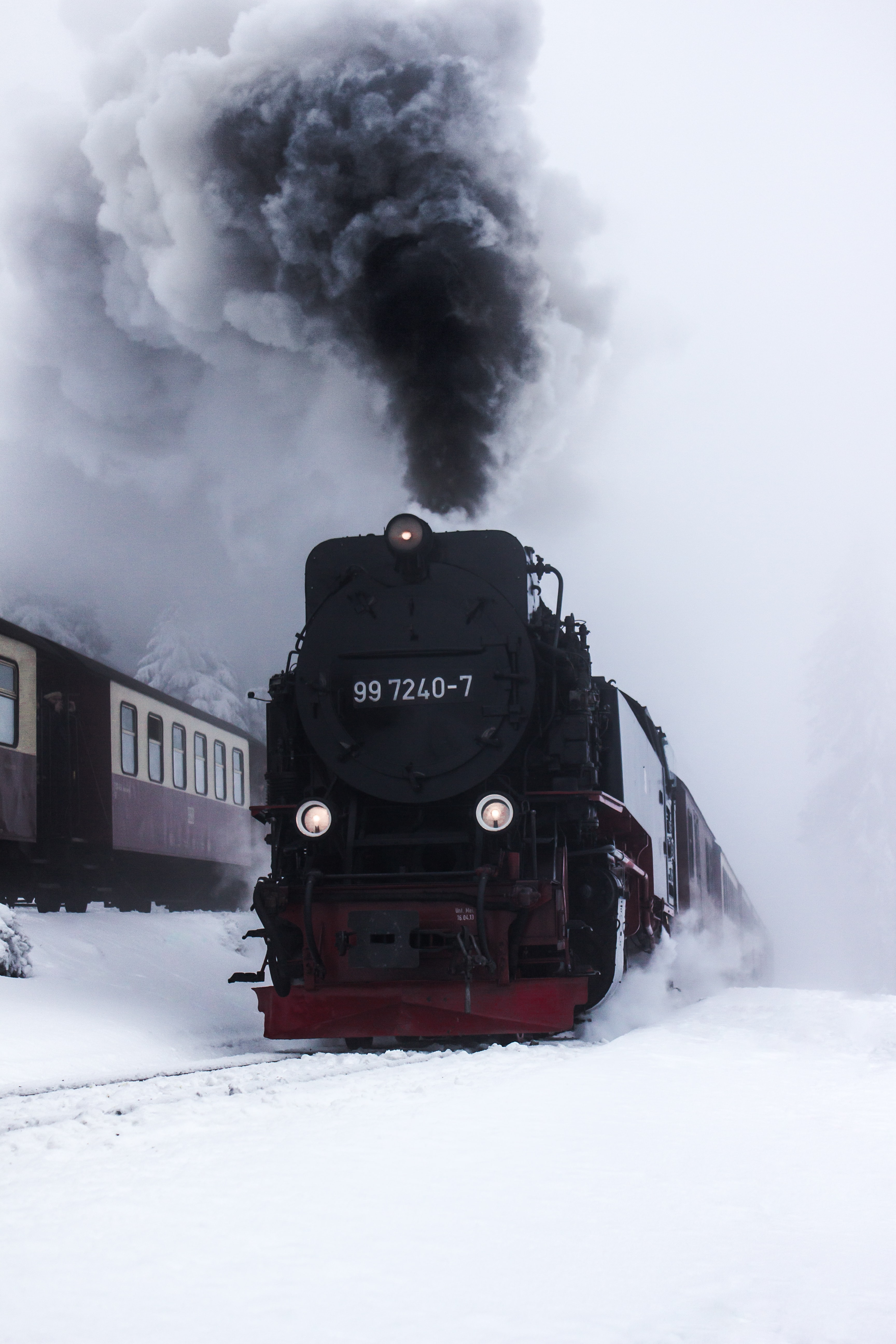 smoke, snow, black, miscellanea, miscellaneous, train, locomotive, steam locomotive