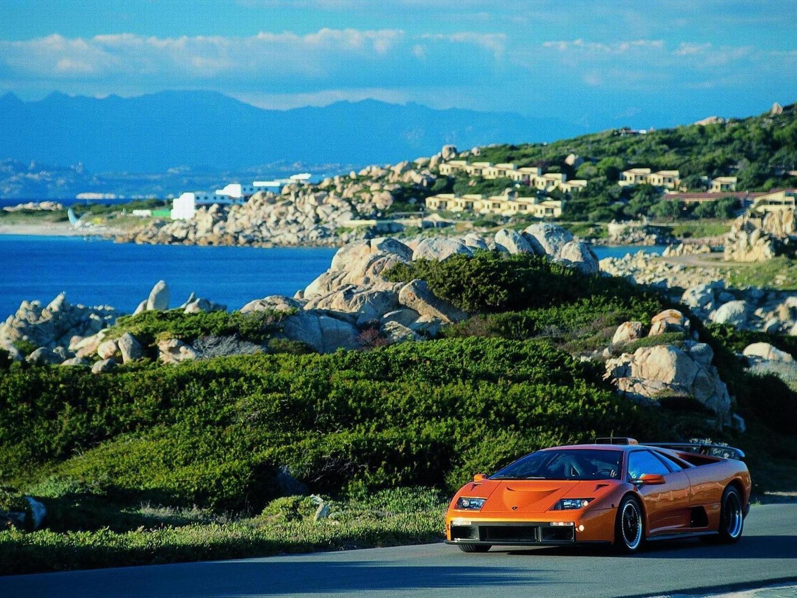 Handy-Wallpaper Transport, Auto, Roads, Sea, Lamborghini kostenlos herunterladen.