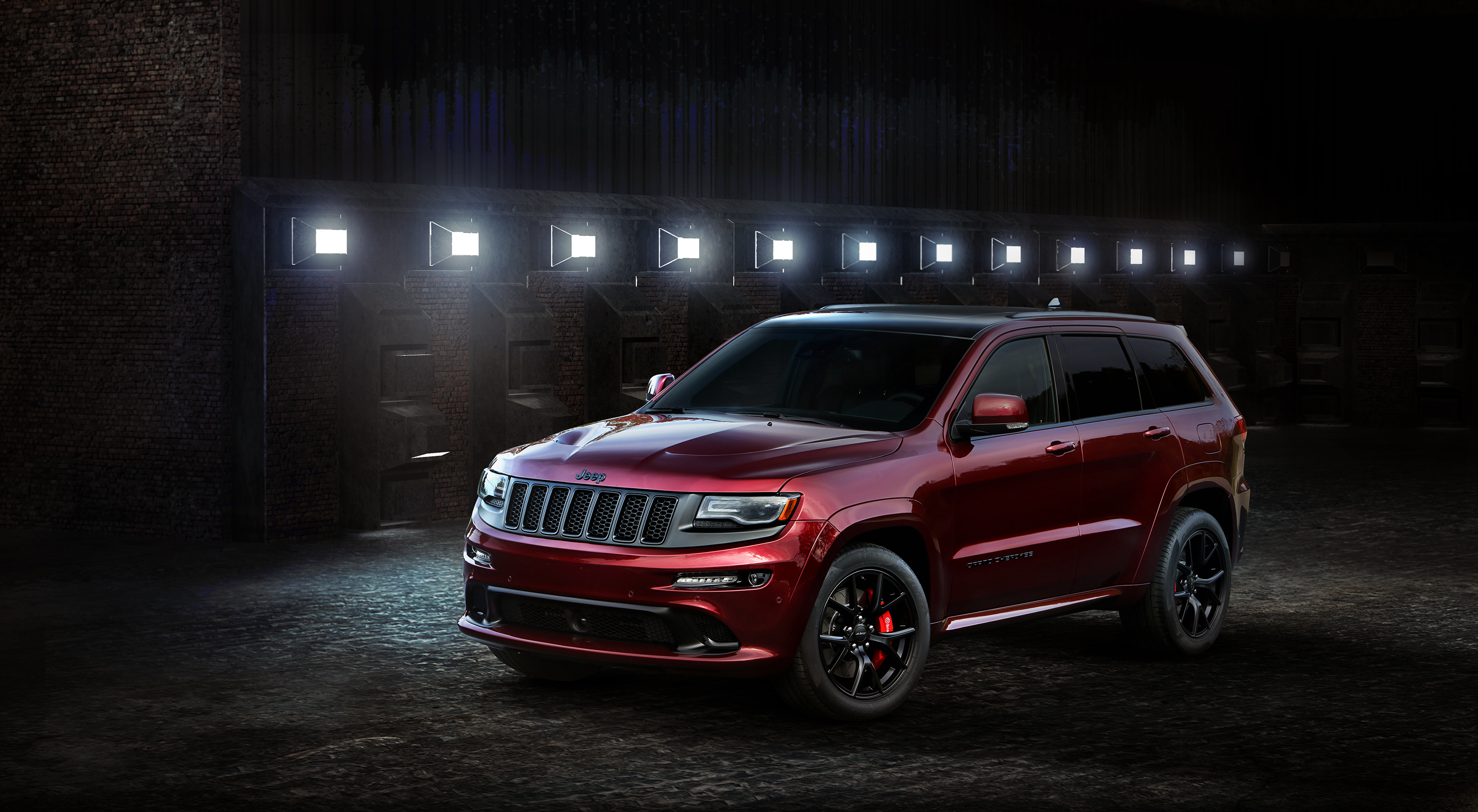 Free Images  Jeep Grand Cherokee
