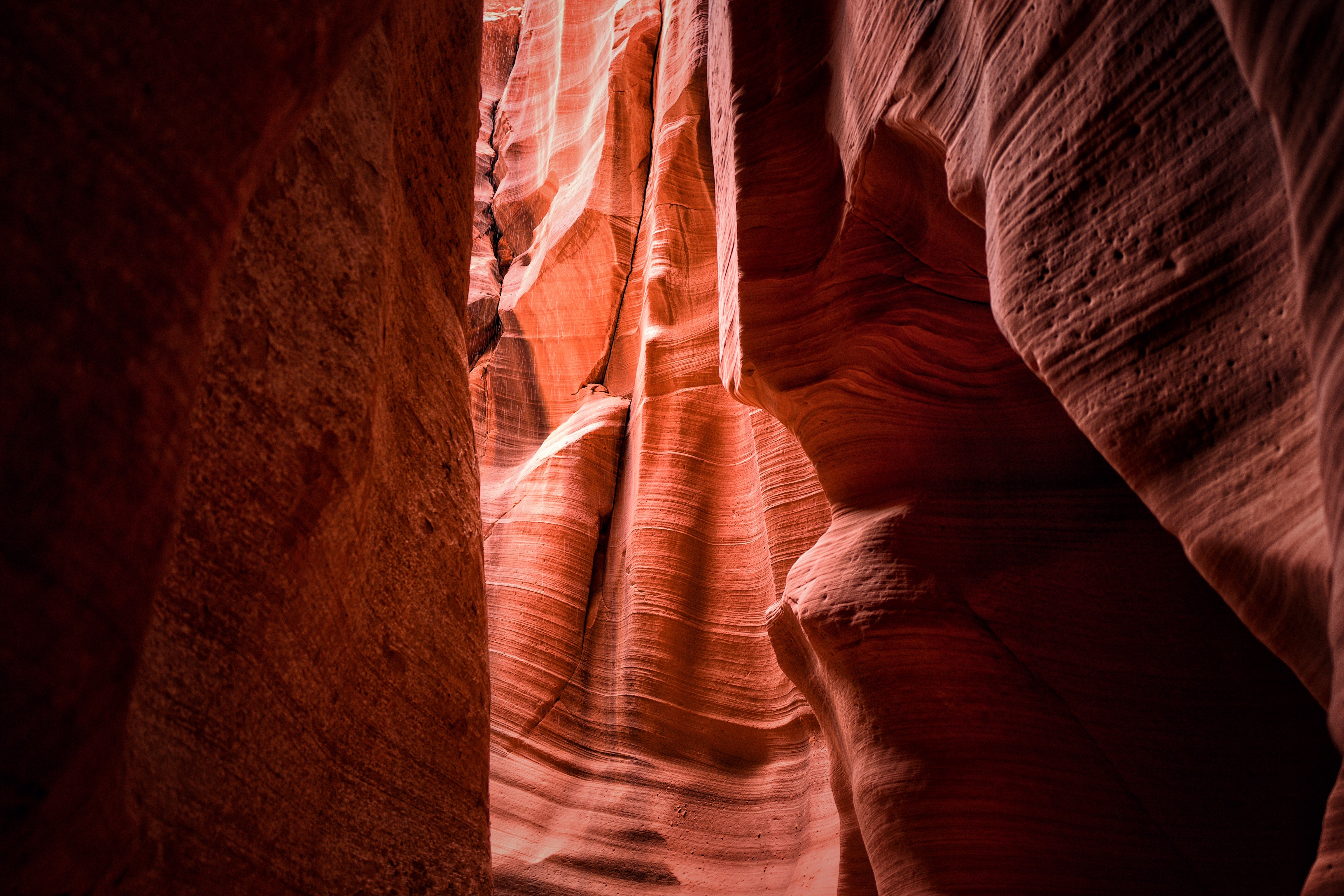 お使いの携帯電話の77294スクリーンセーバーと壁紙峡谷。 洞窟, 自然, 岩の写真を無料でダウンロード