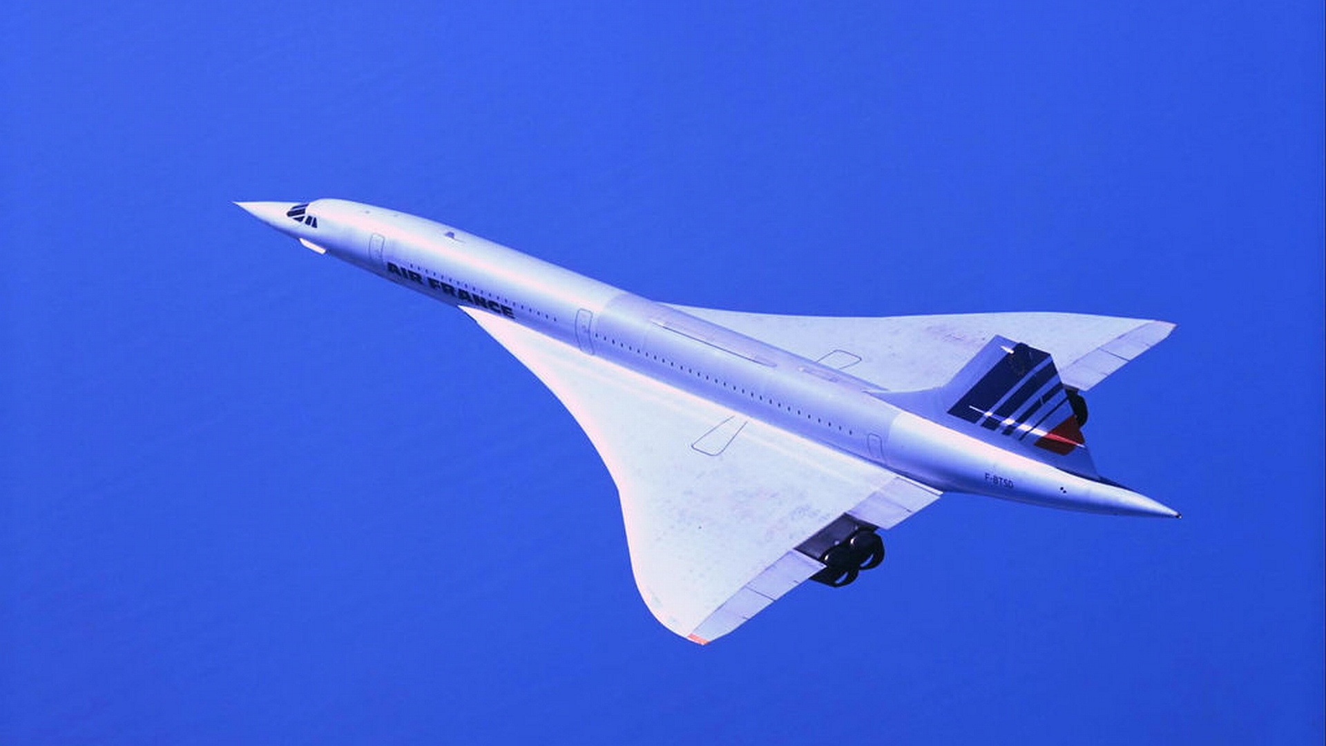 Сверхзвуковой самолет википедия. Конкорд сверхзвуковой. Конкорд пассажирский самолёт. Concorde сверхзвуковой самолет. Реактивный самолет Конкорд.