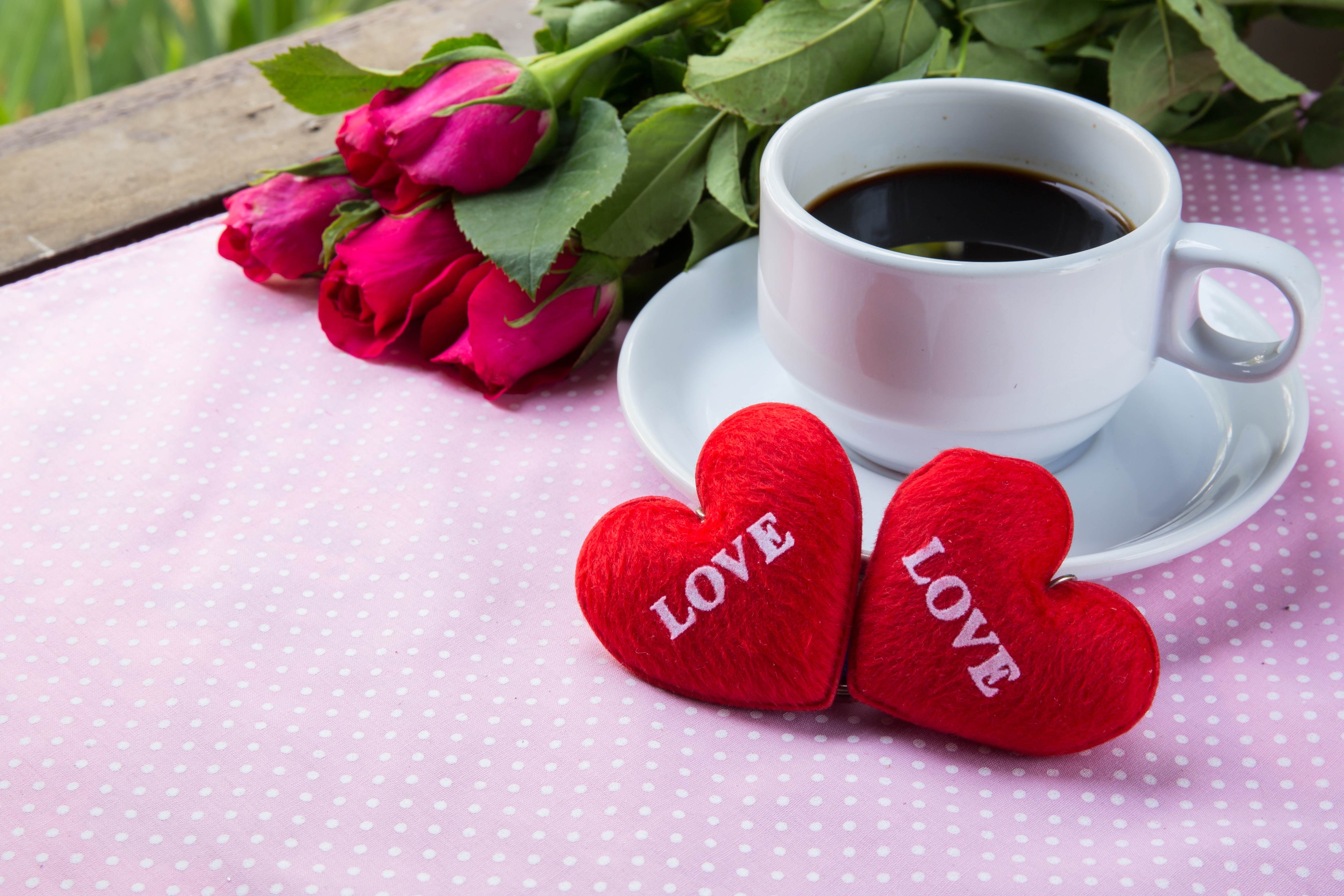 Доброе утро любимая сердцем. Кофе для любимой. Доброе утро сердечки. Кофе с сердечком.