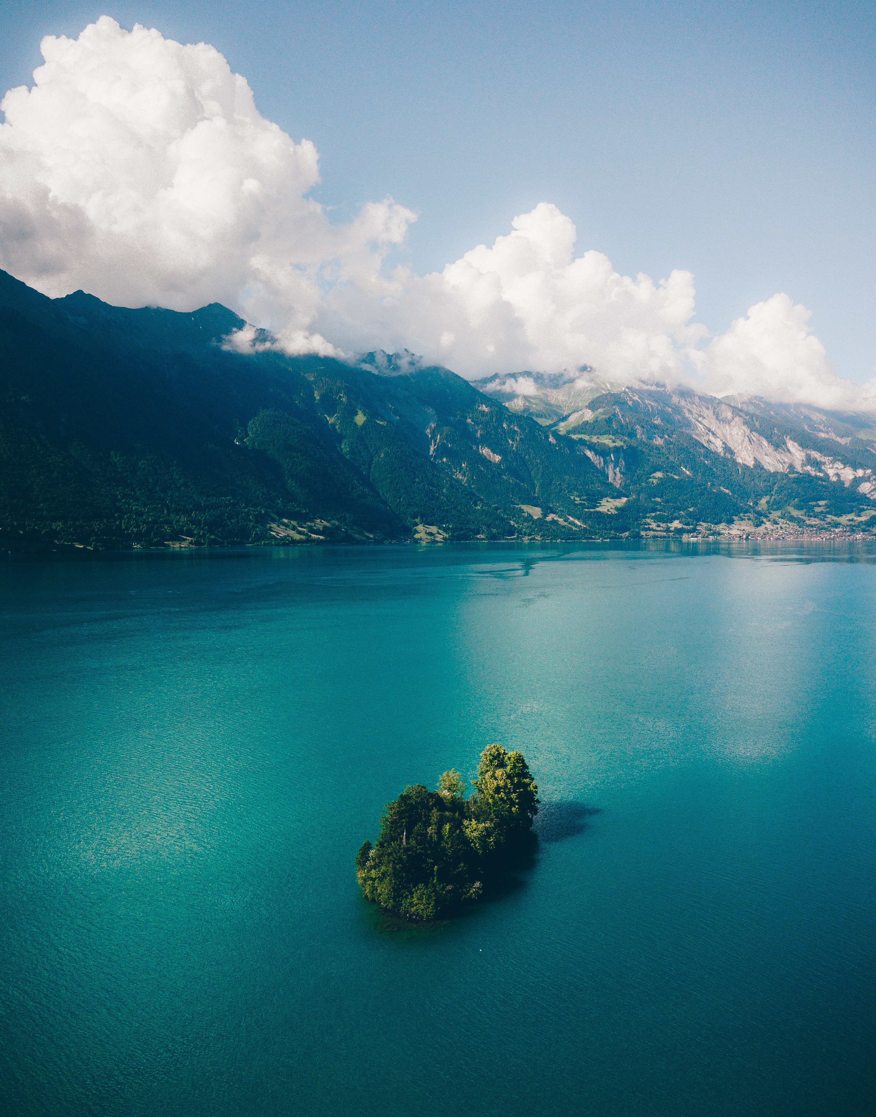 76478 Bildschirmschoner und Hintergrundbilder Schweiz auf Ihrem Telefon. Laden Sie natur, wasser, mountains, schweiz, die insel, insel, grindelwald Bilder kostenlos herunter