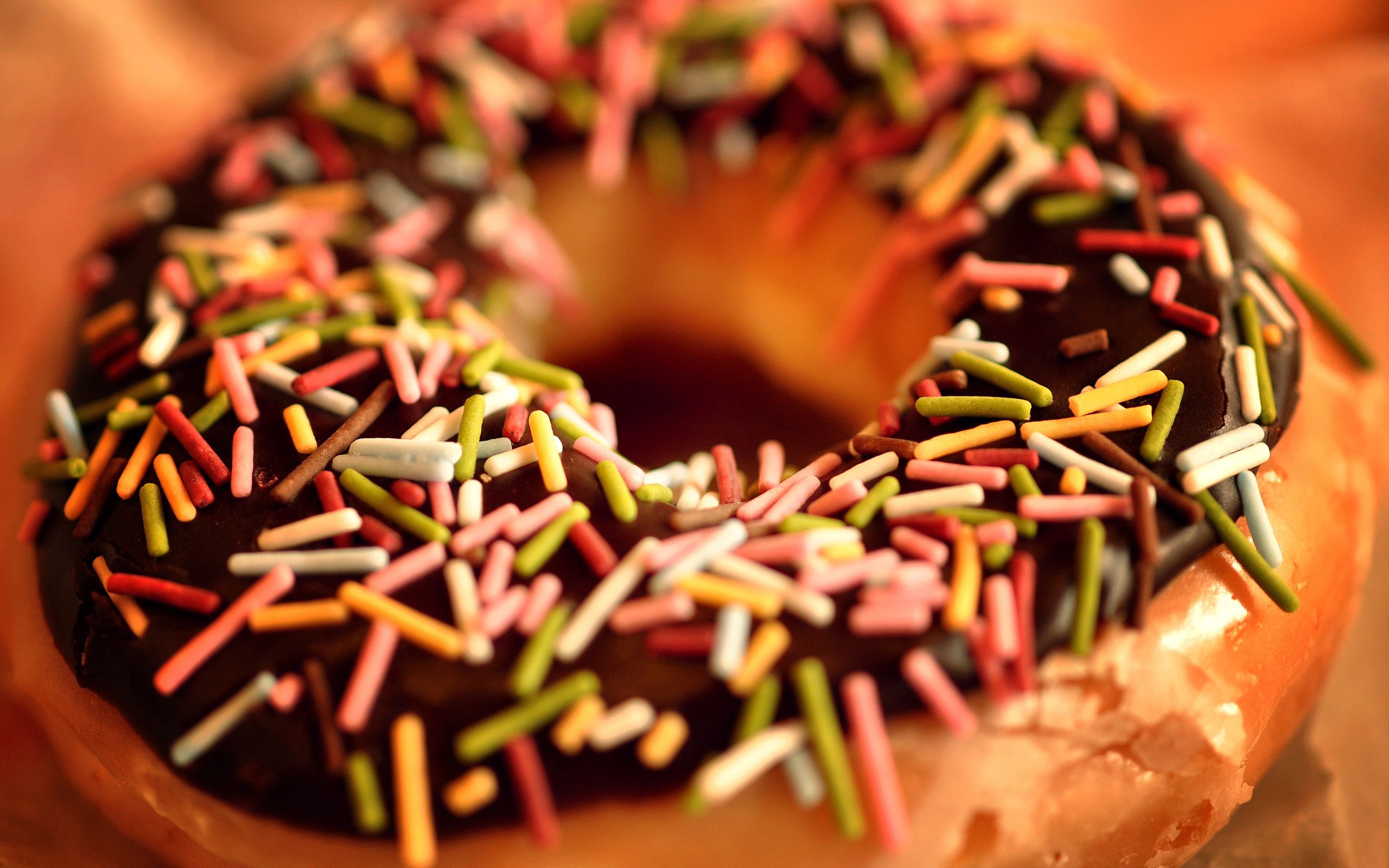donut, food, chocolate, sweet, color, coloured, glaze, doughnut, caramel