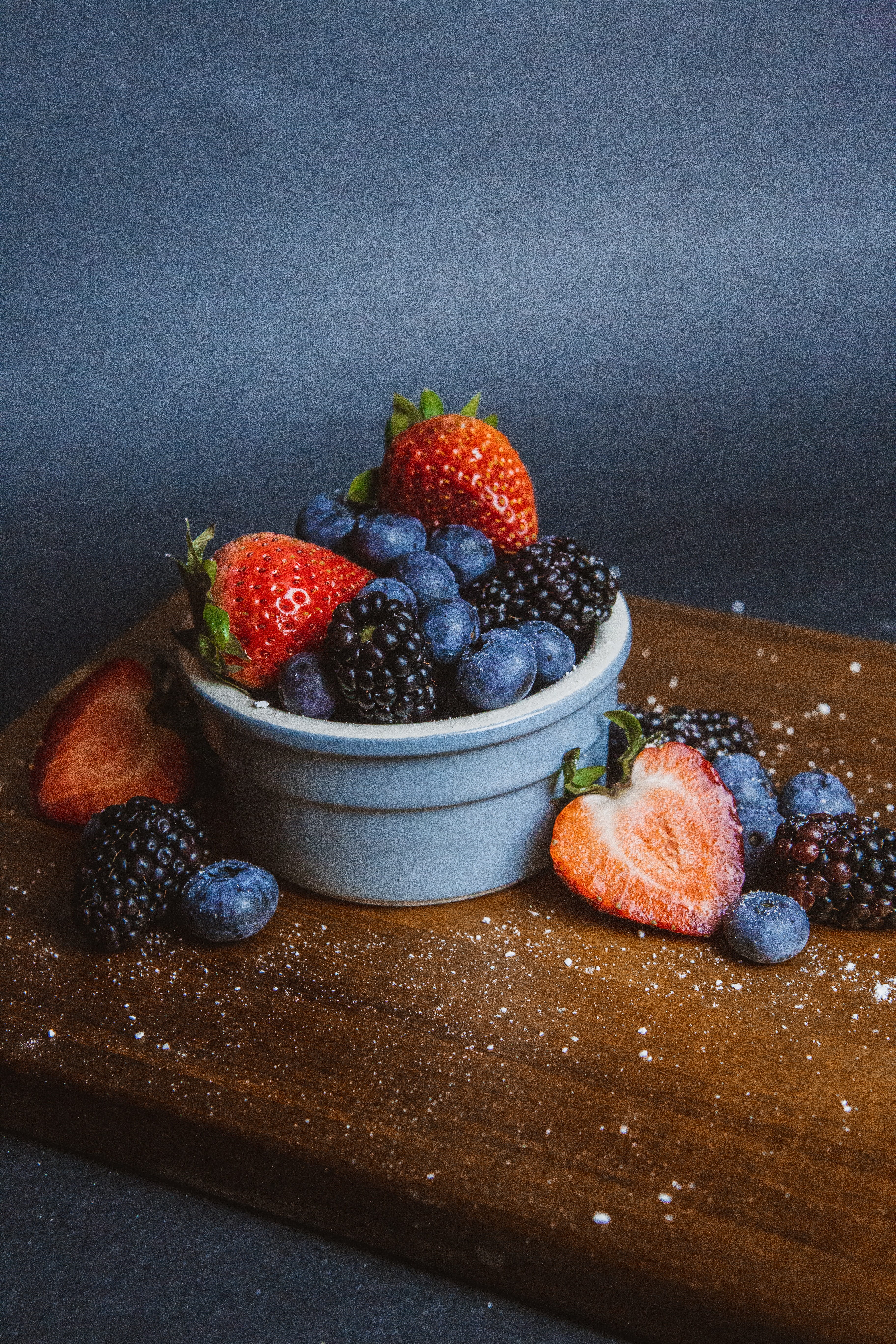 Download mobile wallpaper Food, Strawberry, Bilberries, Berries, Blackberry for free.