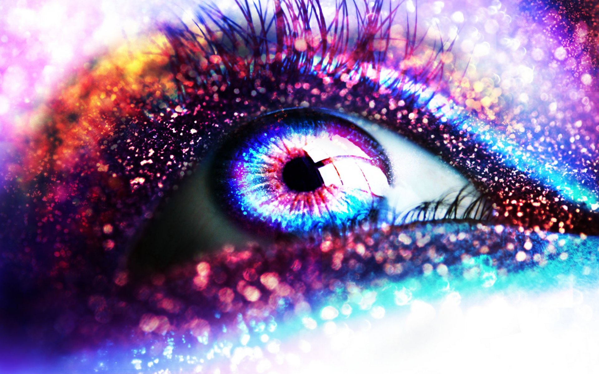 Разноцветные яркие глаза