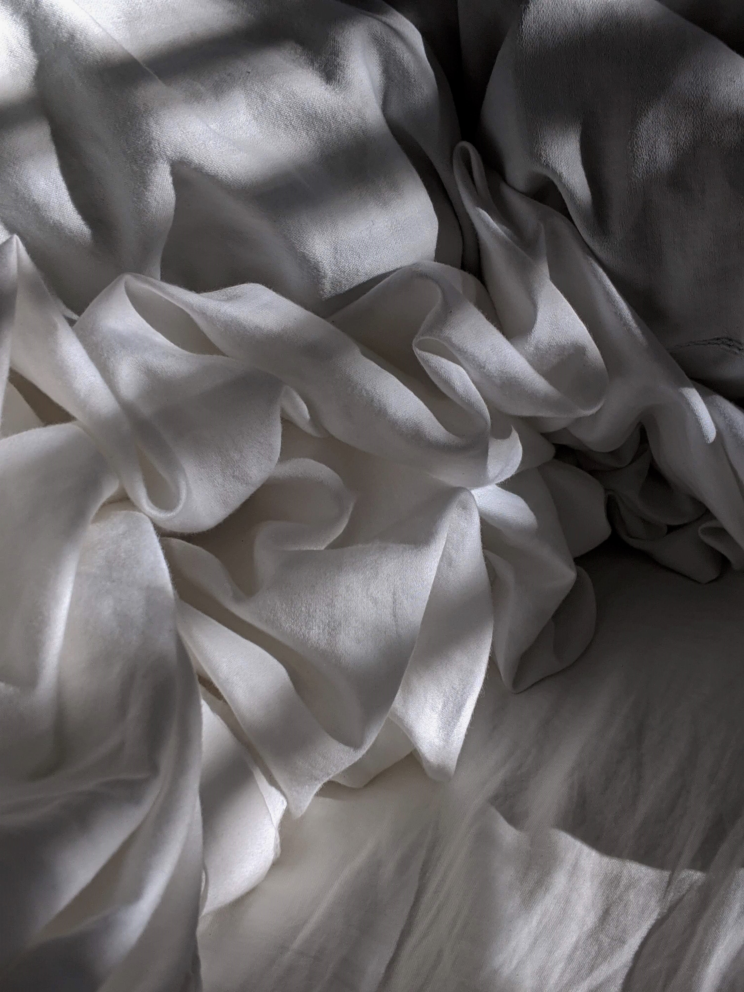 white, texture, textures, cloth, folds, pleating, bed phone background