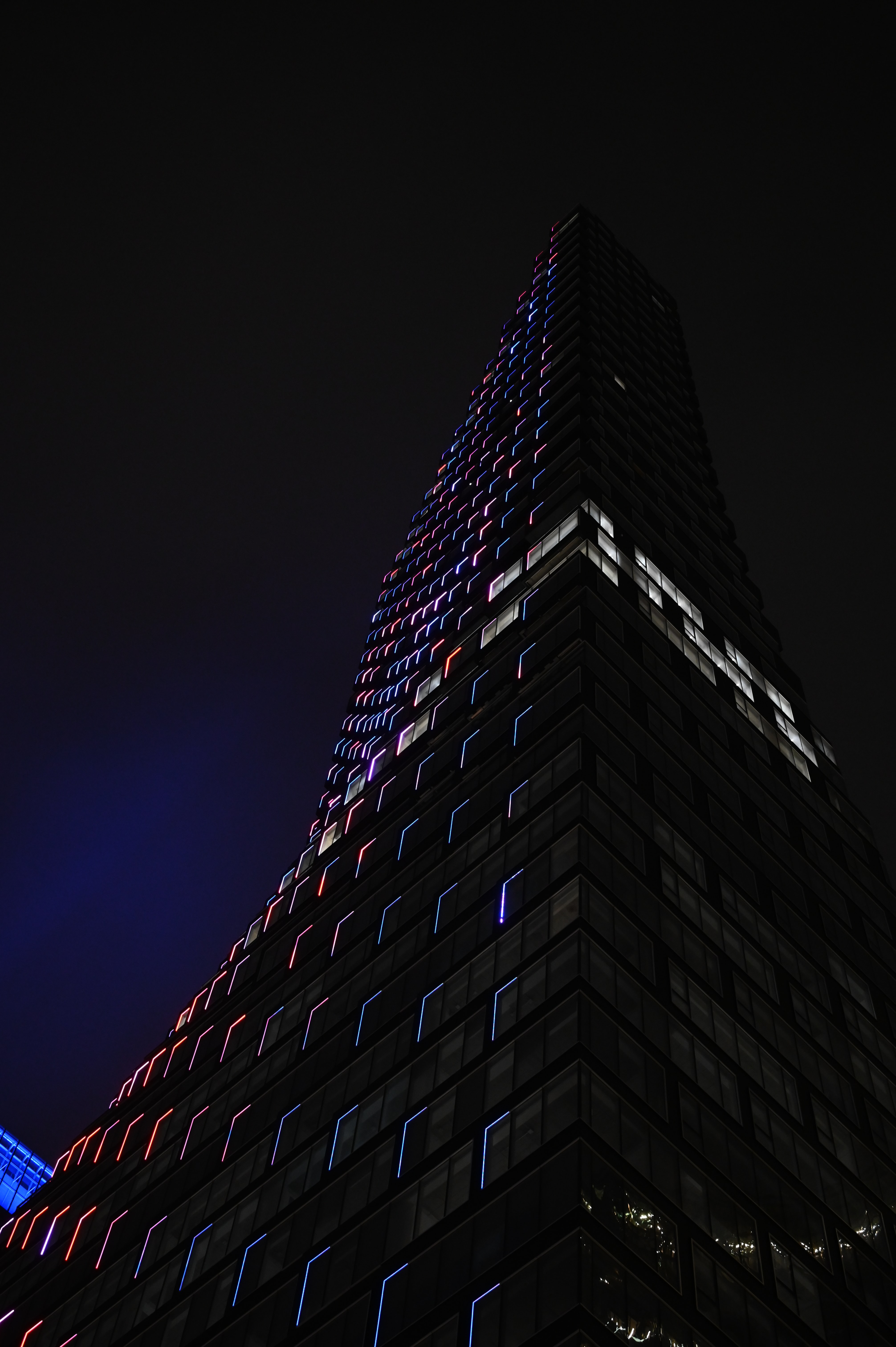 vertical wallpaper building, architecture, night, dark, tower