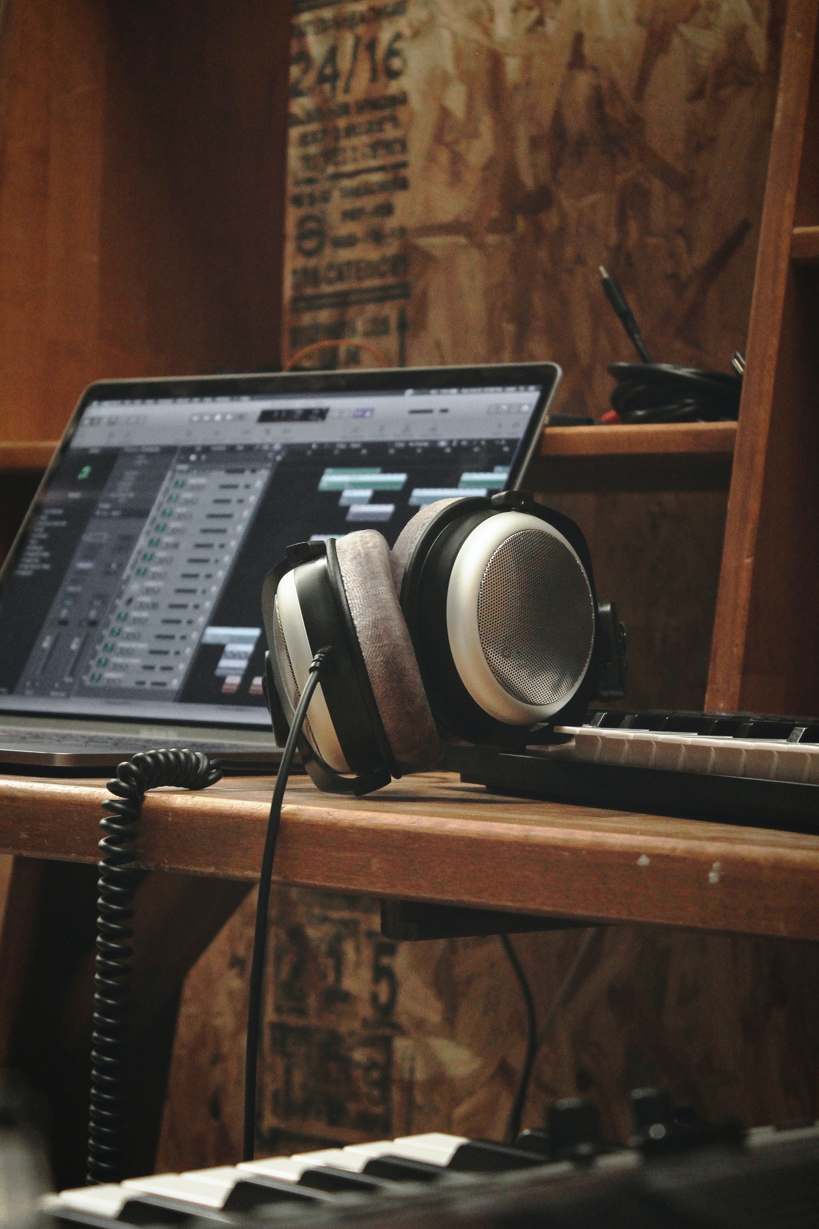 music, headphones, synthesizer, notebook, laptop, sound recording