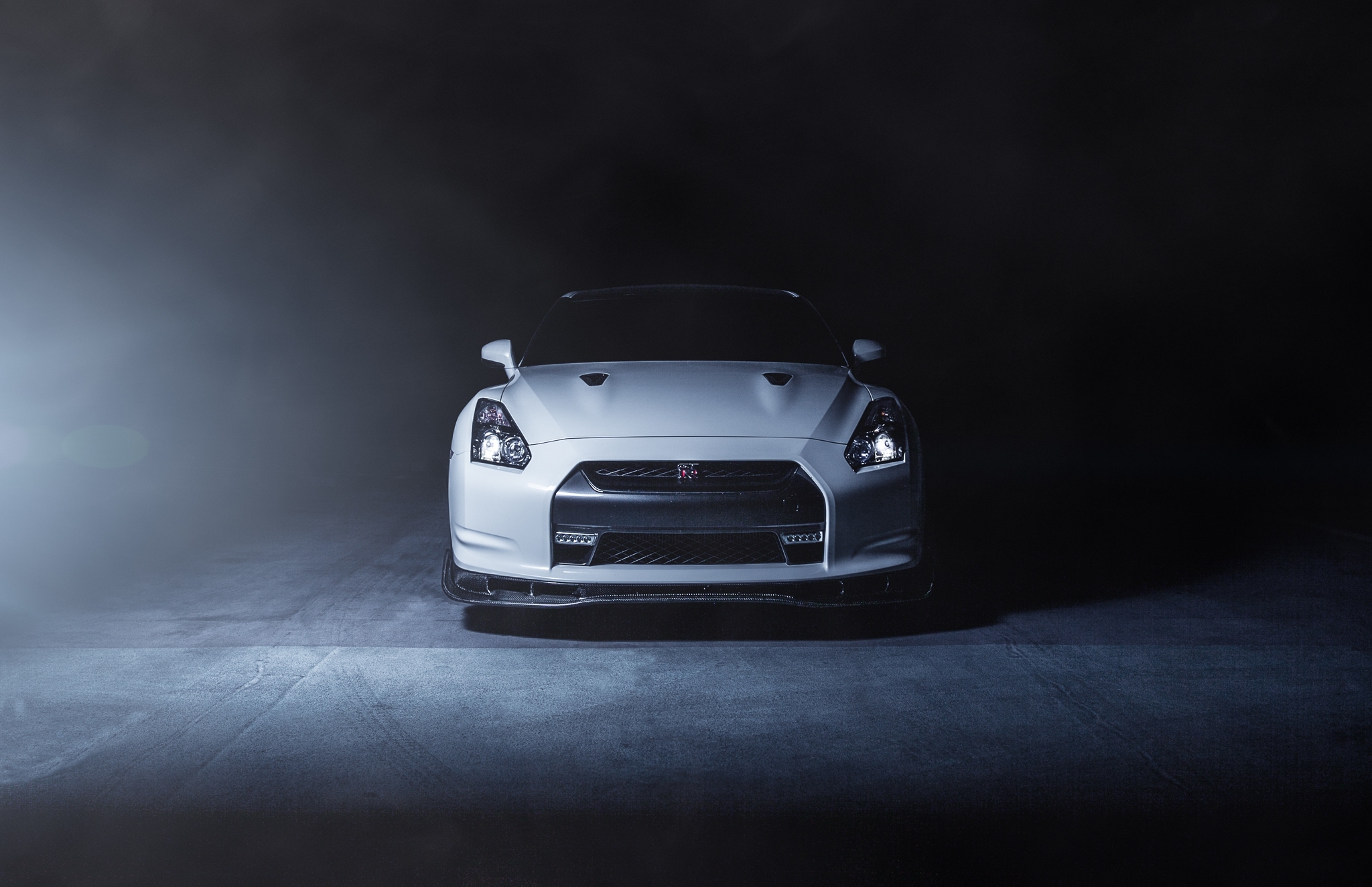 102157 free download White wallpapers for phone, gt-r, nissan, smoke, cars White images and screensavers for mobile