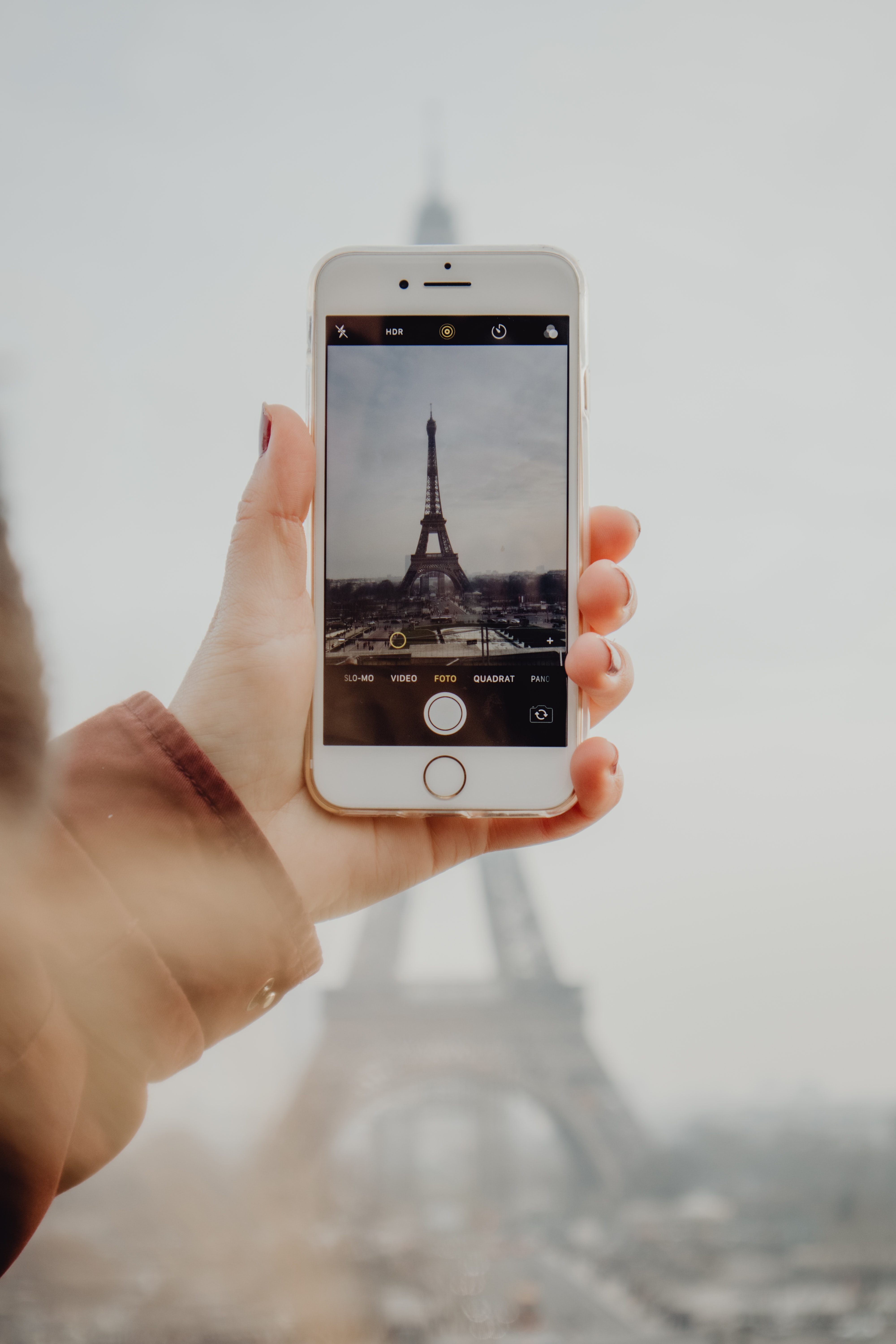 hand, paris, tower, miscellaneous 4K iPhone