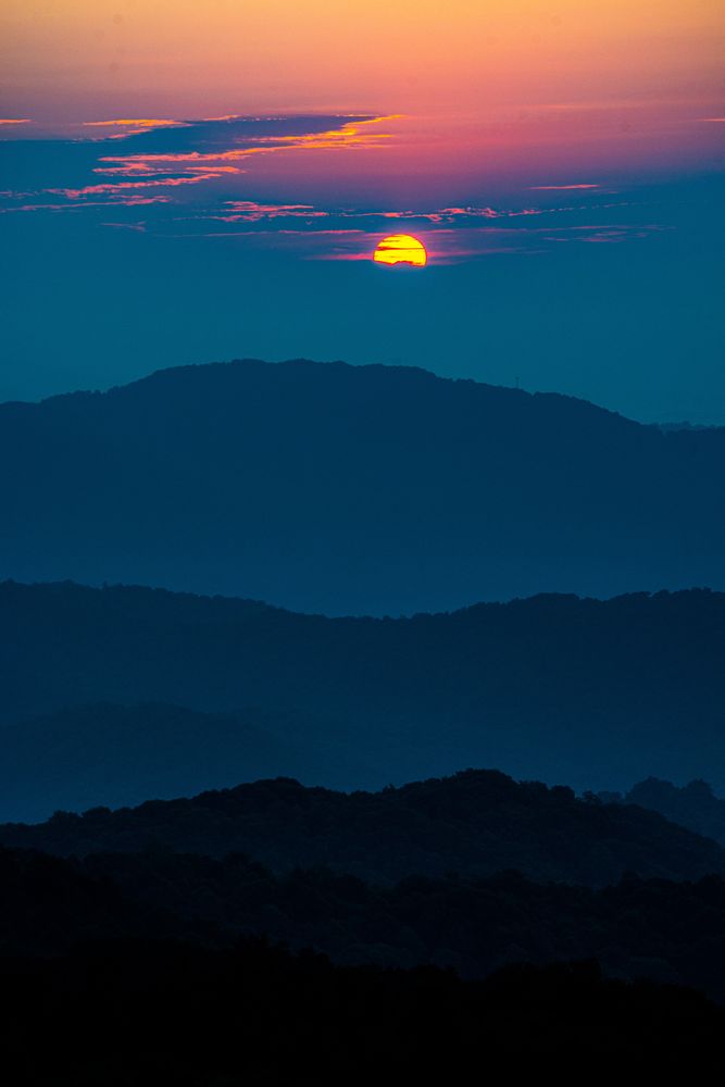 Download Mobile Wallpaper Dusk Hills Clouds Sunset Twilight