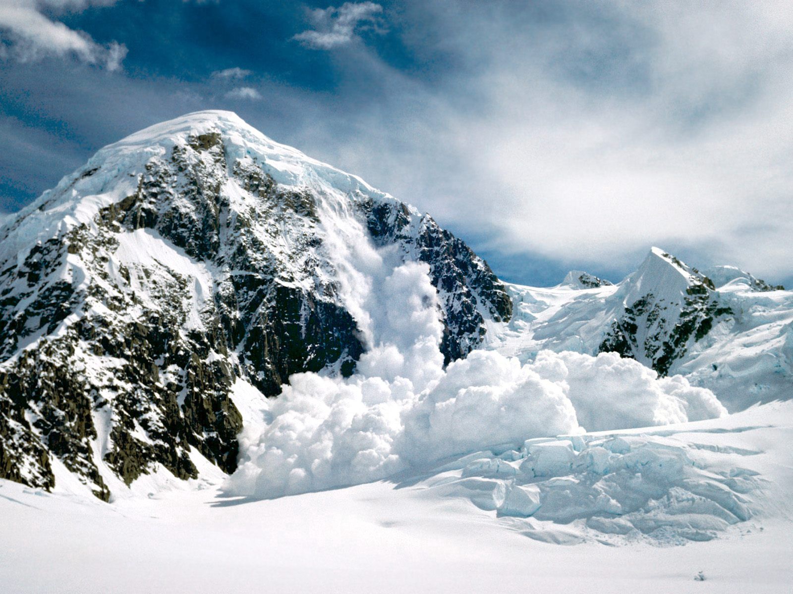 115006 Bildschirmschoner und Hintergrundbilder Alaska auf Ihrem Telefon. Laden Sie schnee, lawine, natur, mountains Bilder kostenlos herunter