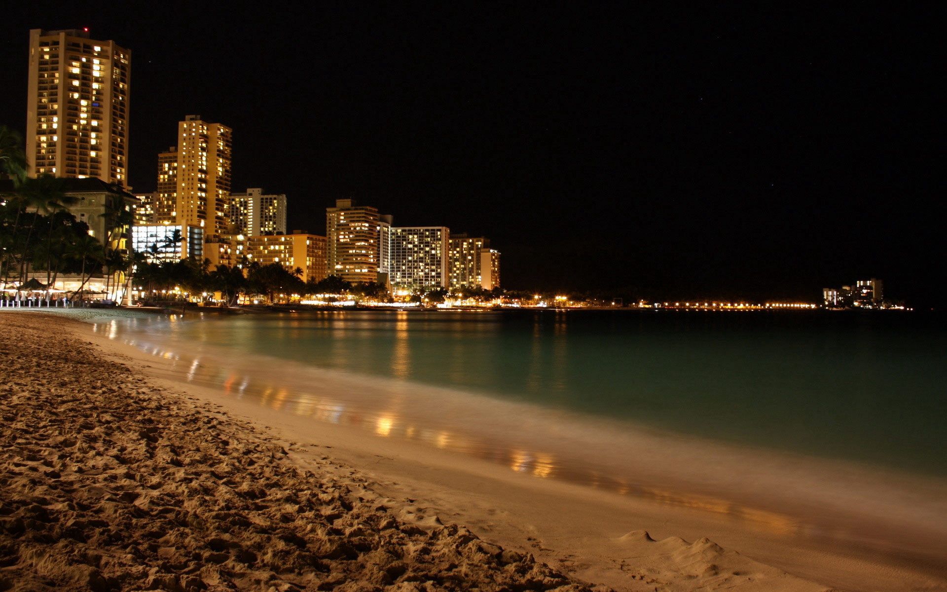 Widescreen image night coast, beach, romance