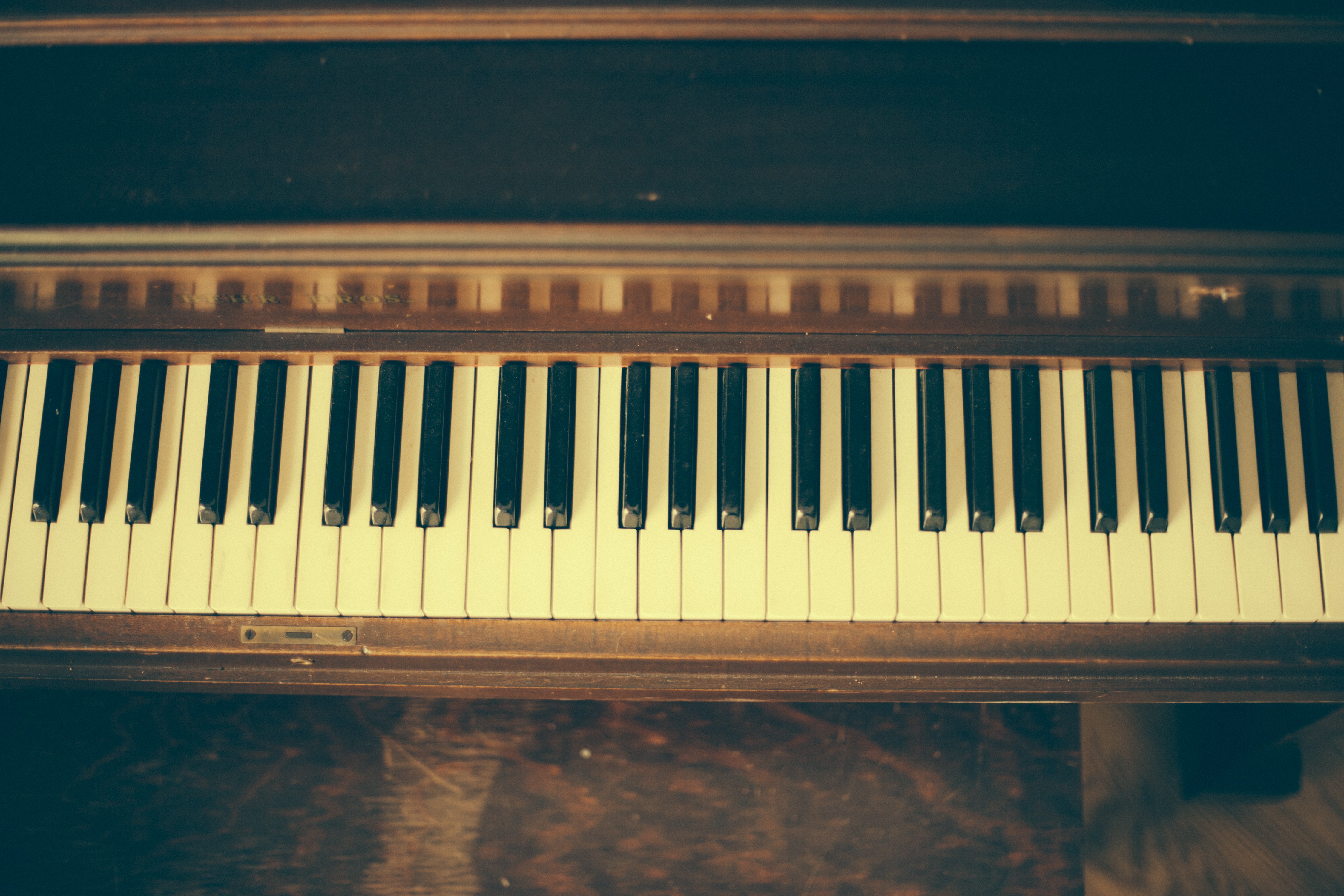 100141 download wallpaper music, piano, musical instrument, keys screensavers and pictures for free