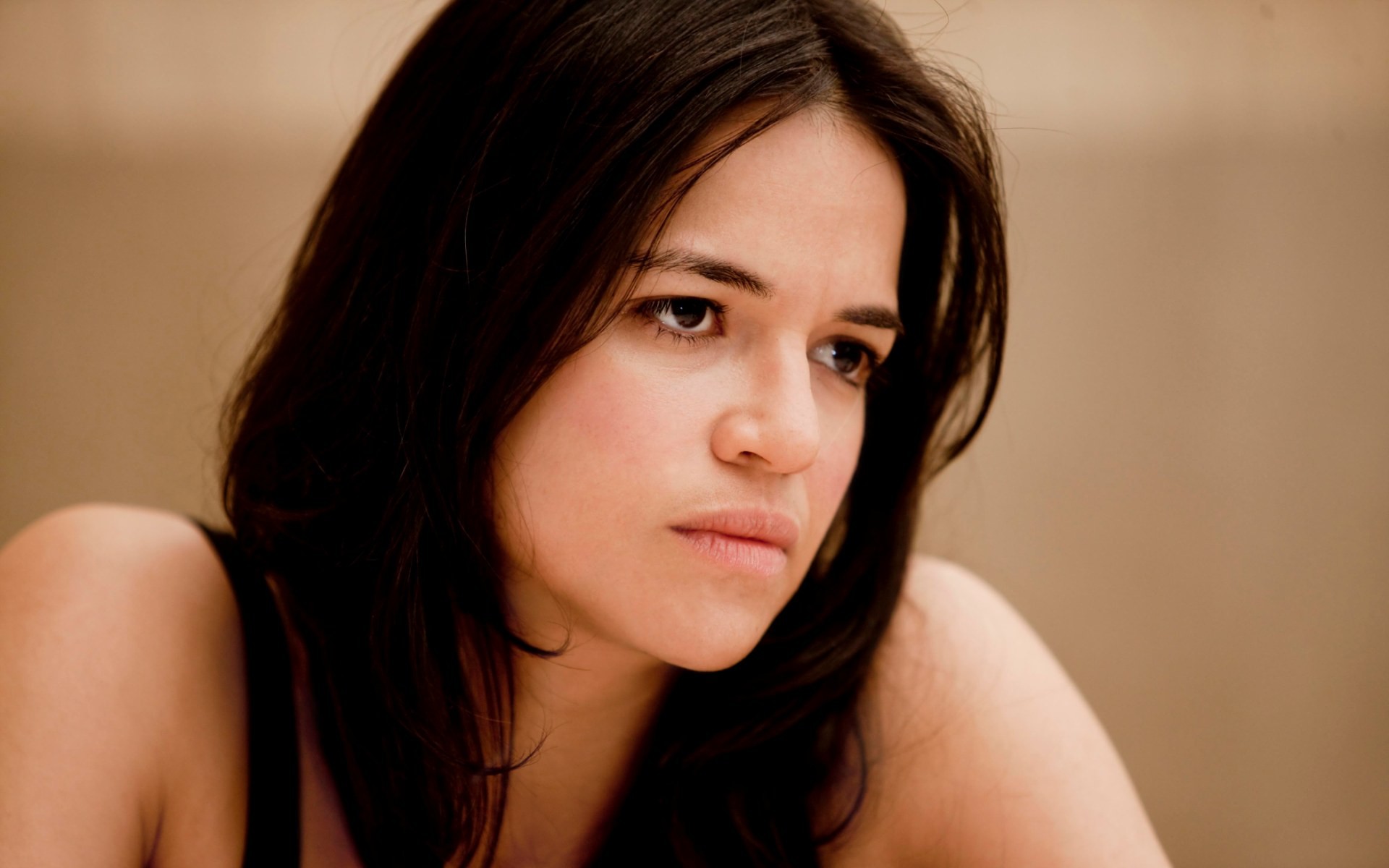 michelle rodriguez hot wallpapers