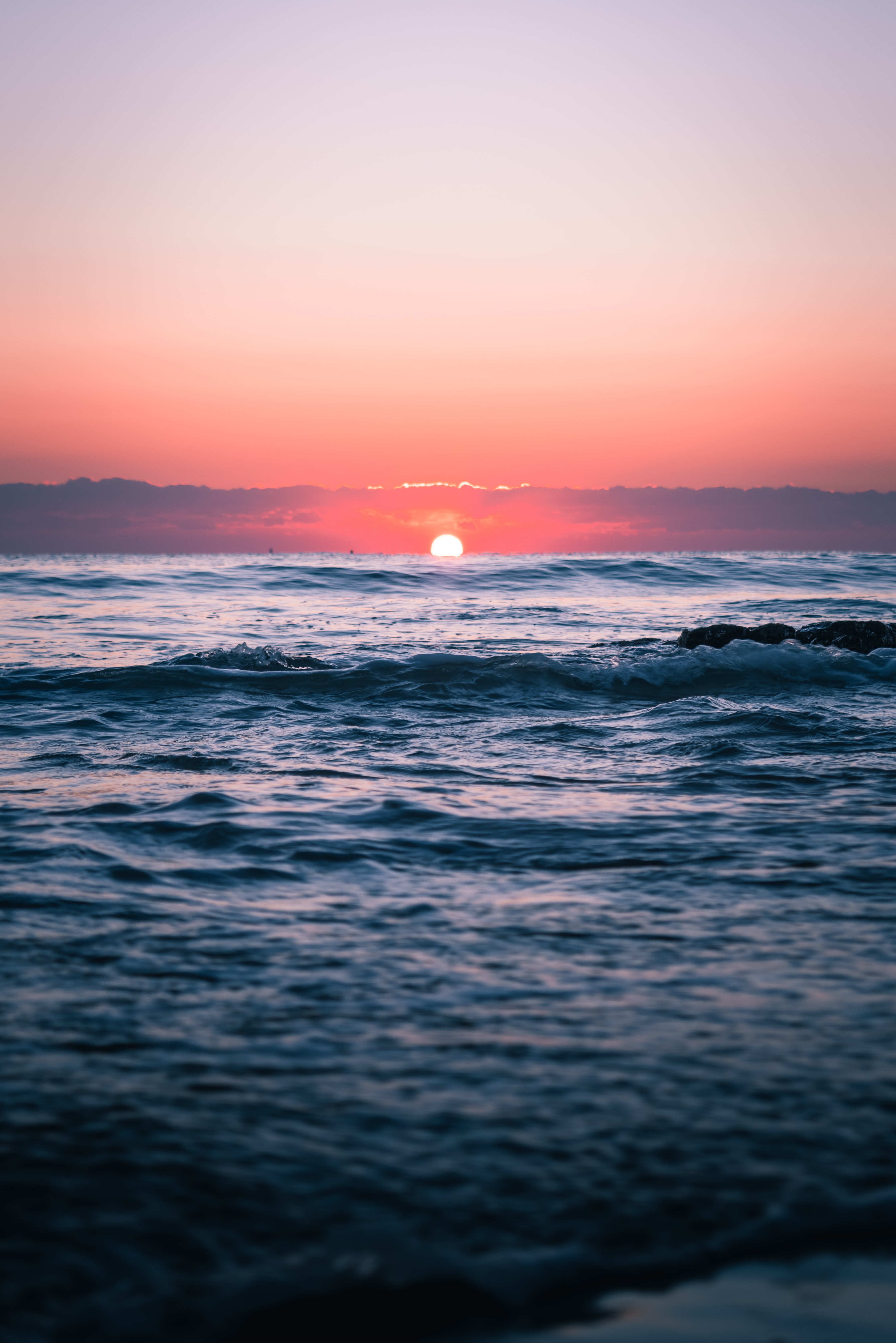 95849 descargar fondo de pantalla puesta del sol, naturaleza, mar, sol, ondas, horizonte: protectores de pantalla e imágenes gratis
