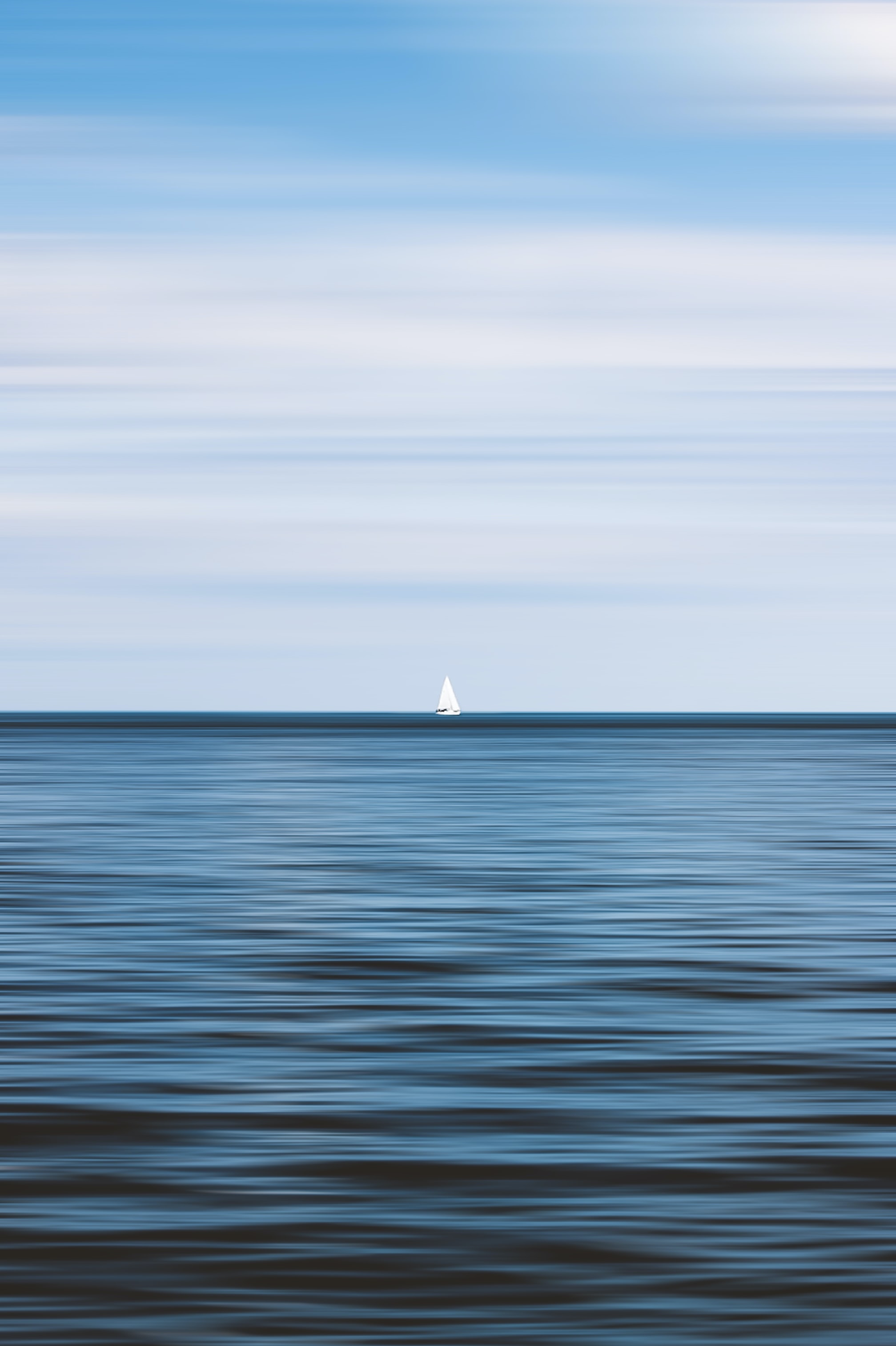 Widescreen image horizon, waves, sky, sailfish