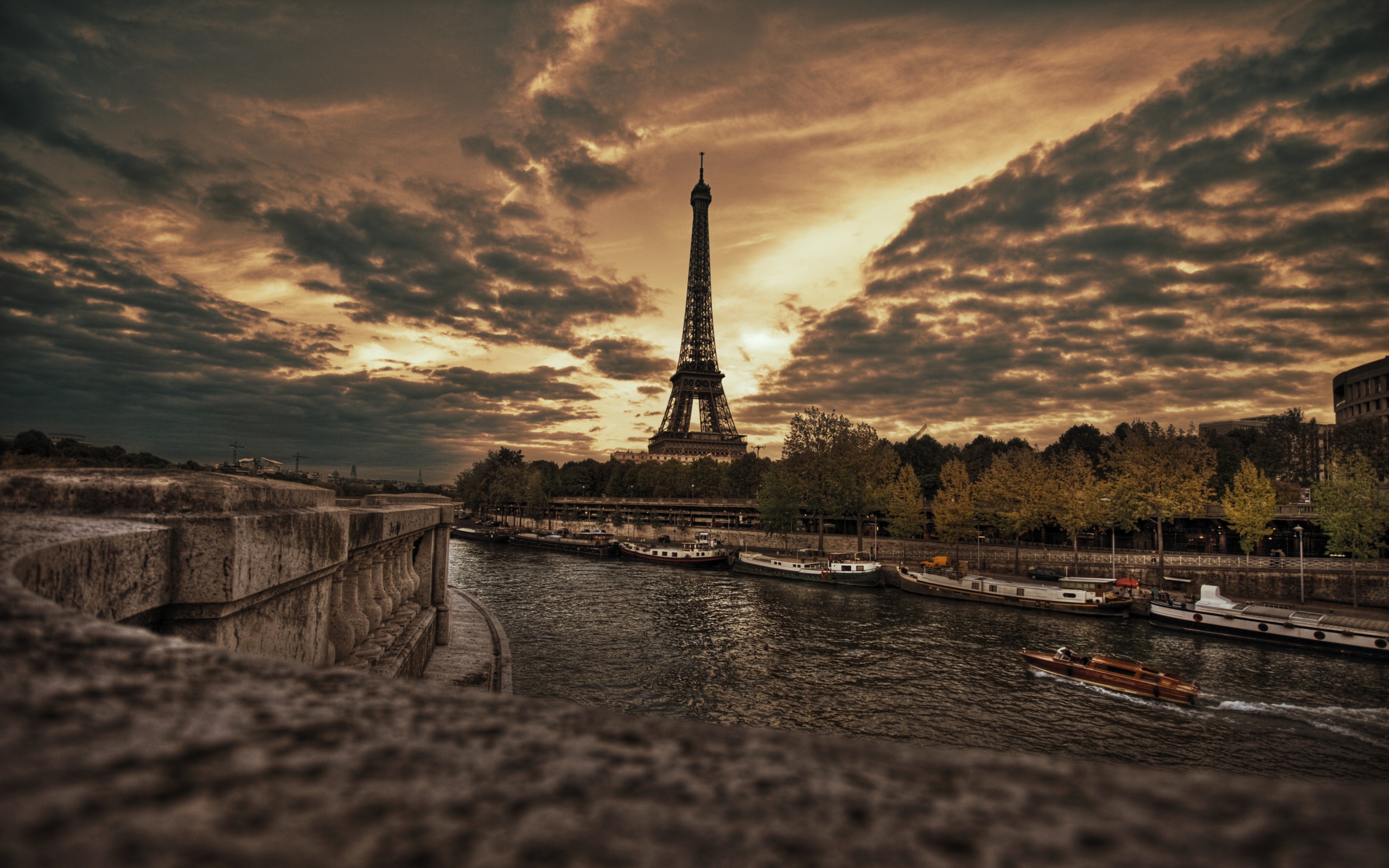 161992 Protetores de tela e papéis de parede Torre Eiffel em seu telefone. Baixe  fotos gratuitamente