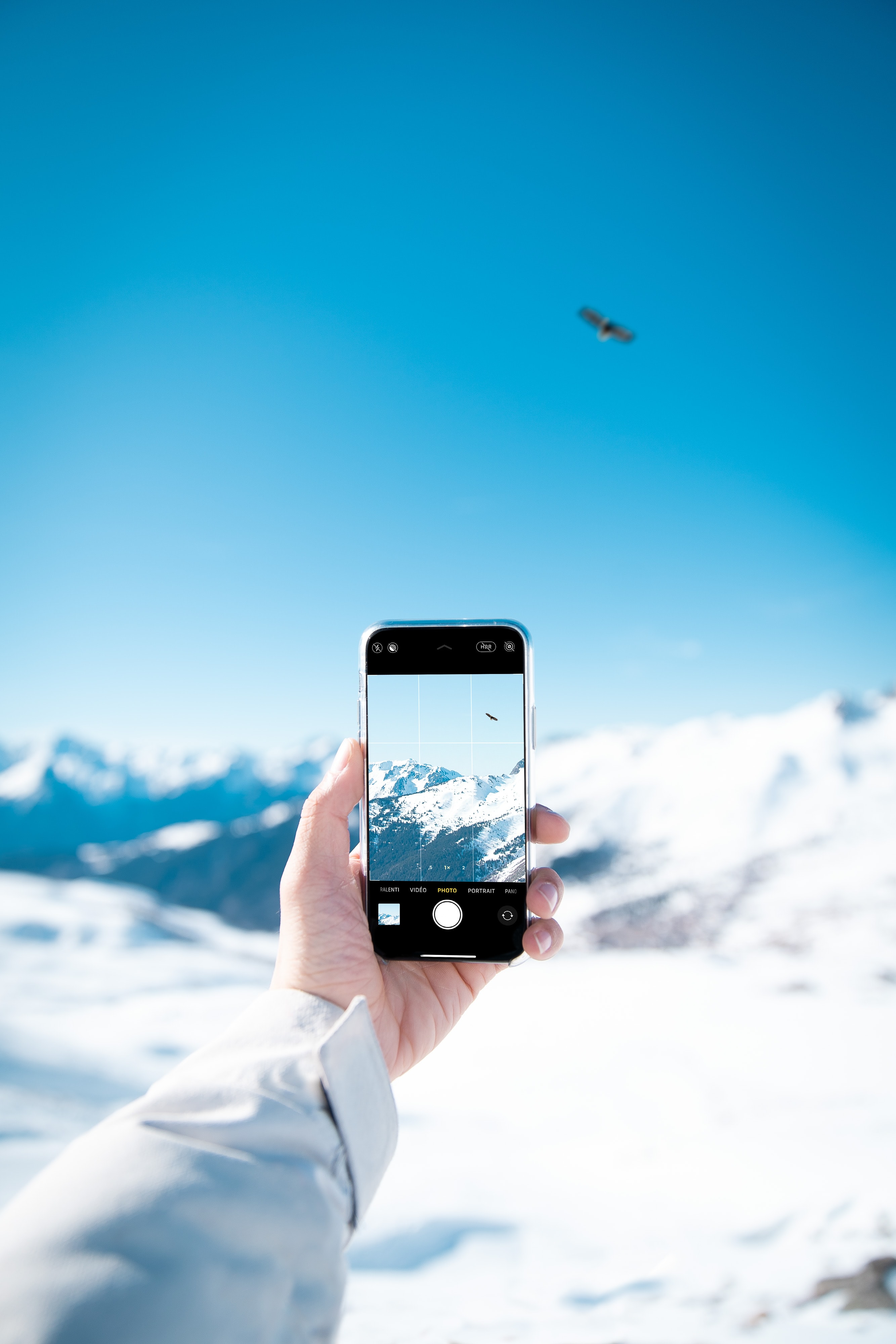 hand, winter, mountains, snow, miscellanea, miscellaneous, telephone, snapshot 1080p