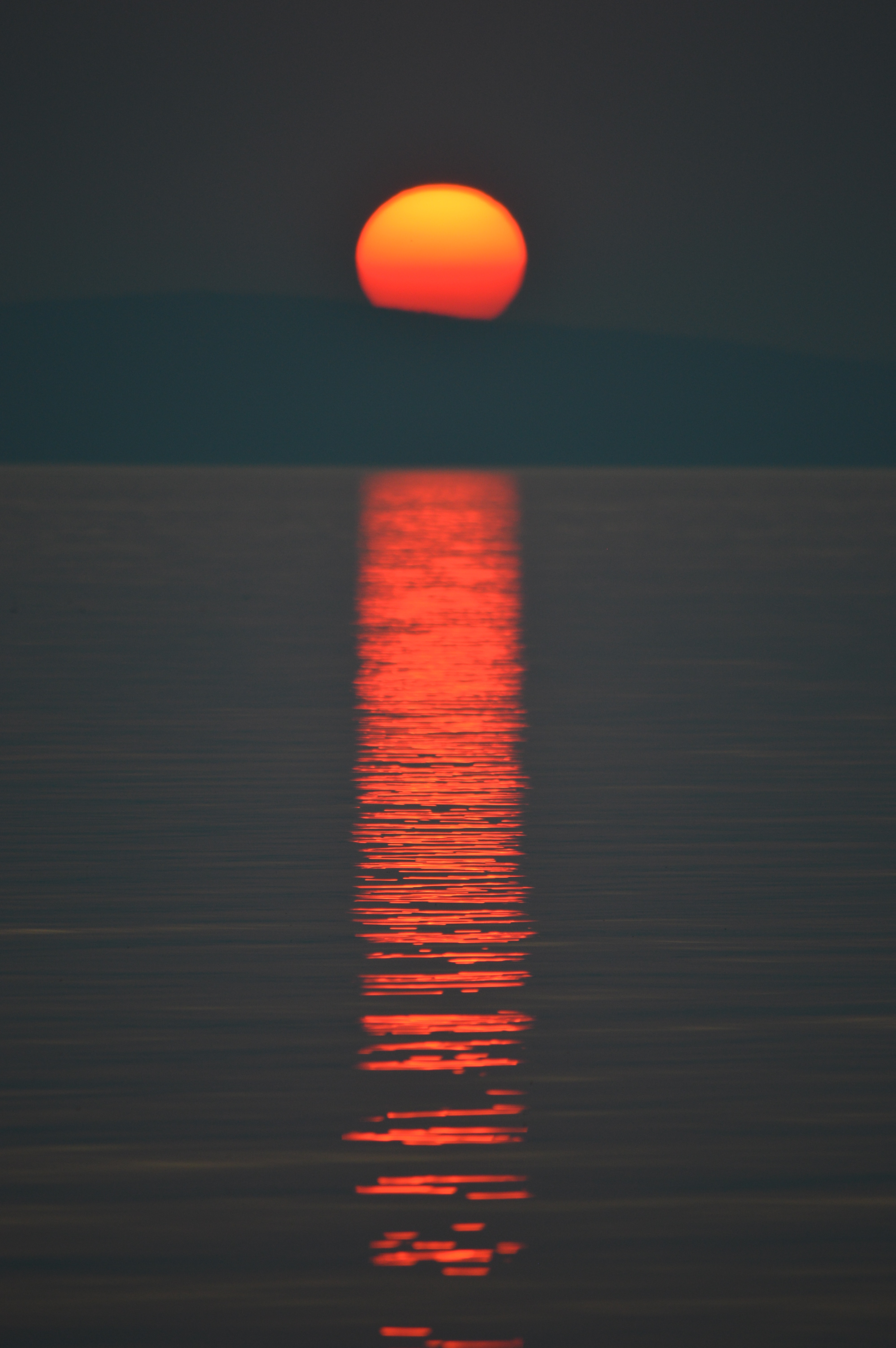 water, sunset, sun, reflection, dark 4K