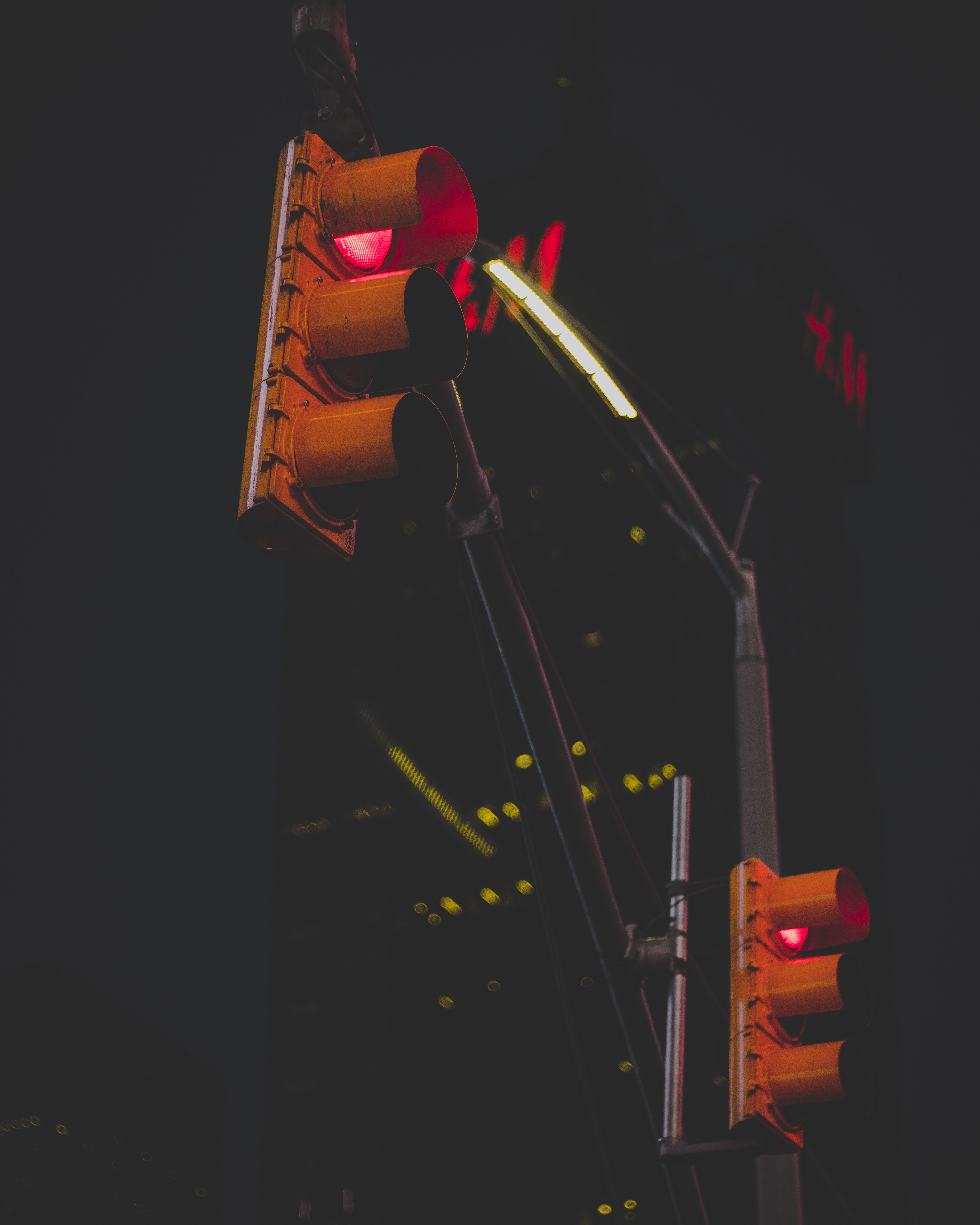 street, cities, night, pillar, post, traffic light HD wallpaper