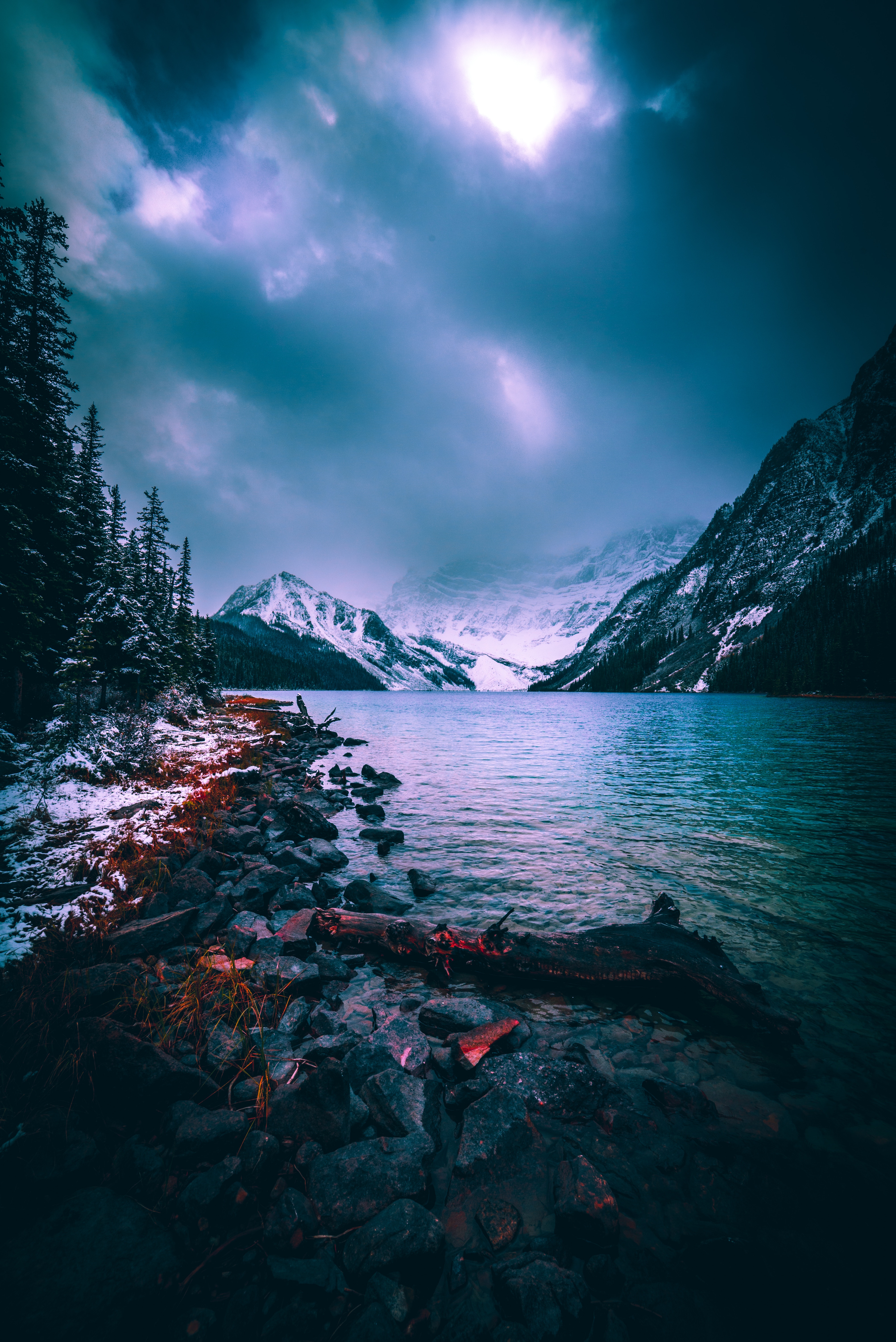117130 скачать обои канада, природа, туман, горы, снег, озеро, камни, чефрен - заставки и картинки бесплатно