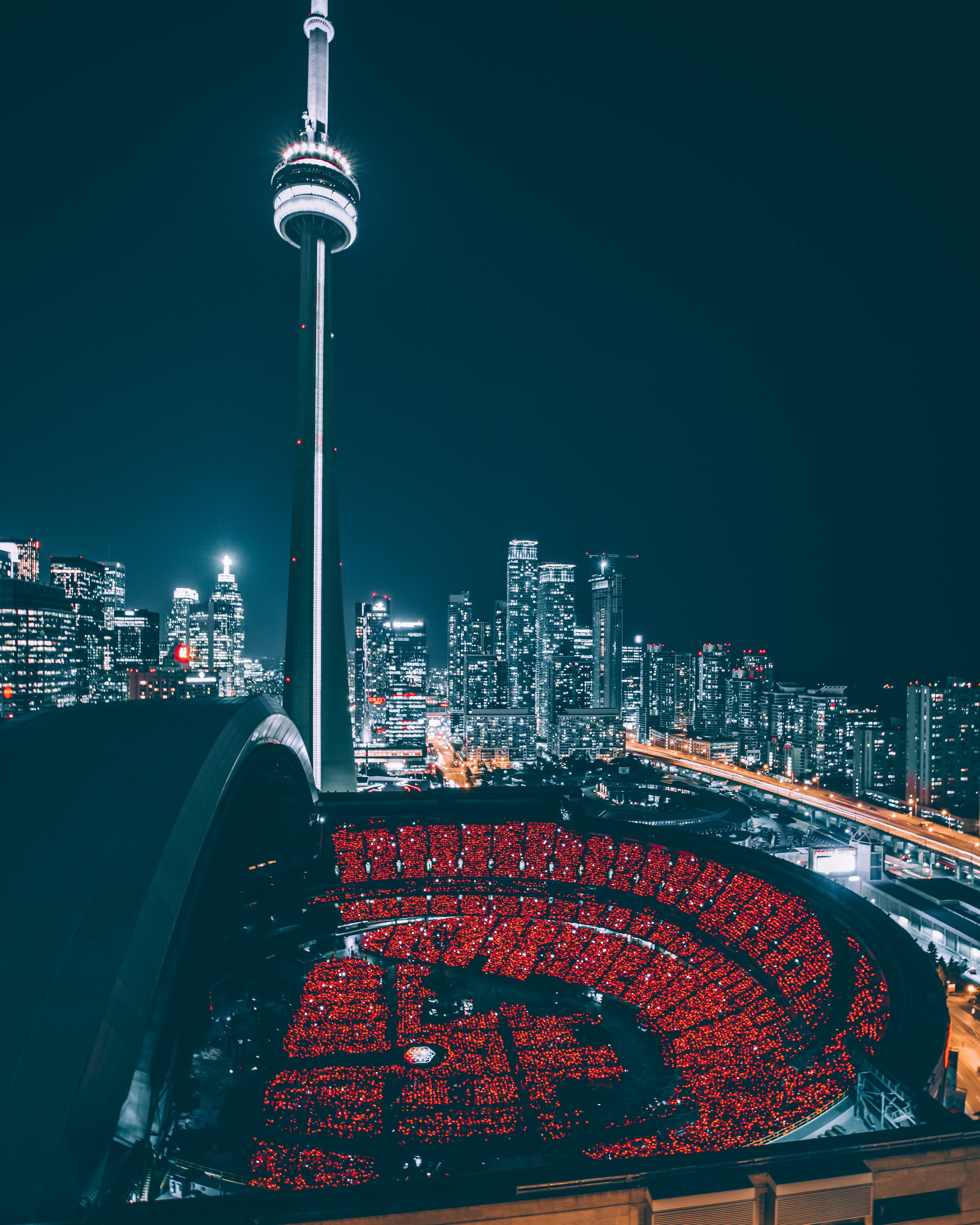 Handy-Wallpaper Städte, Wolkenkratzer, Blick Von Oben, Kanada, Nächtliche Stadt, Night City, Toronto kostenlos herunterladen.