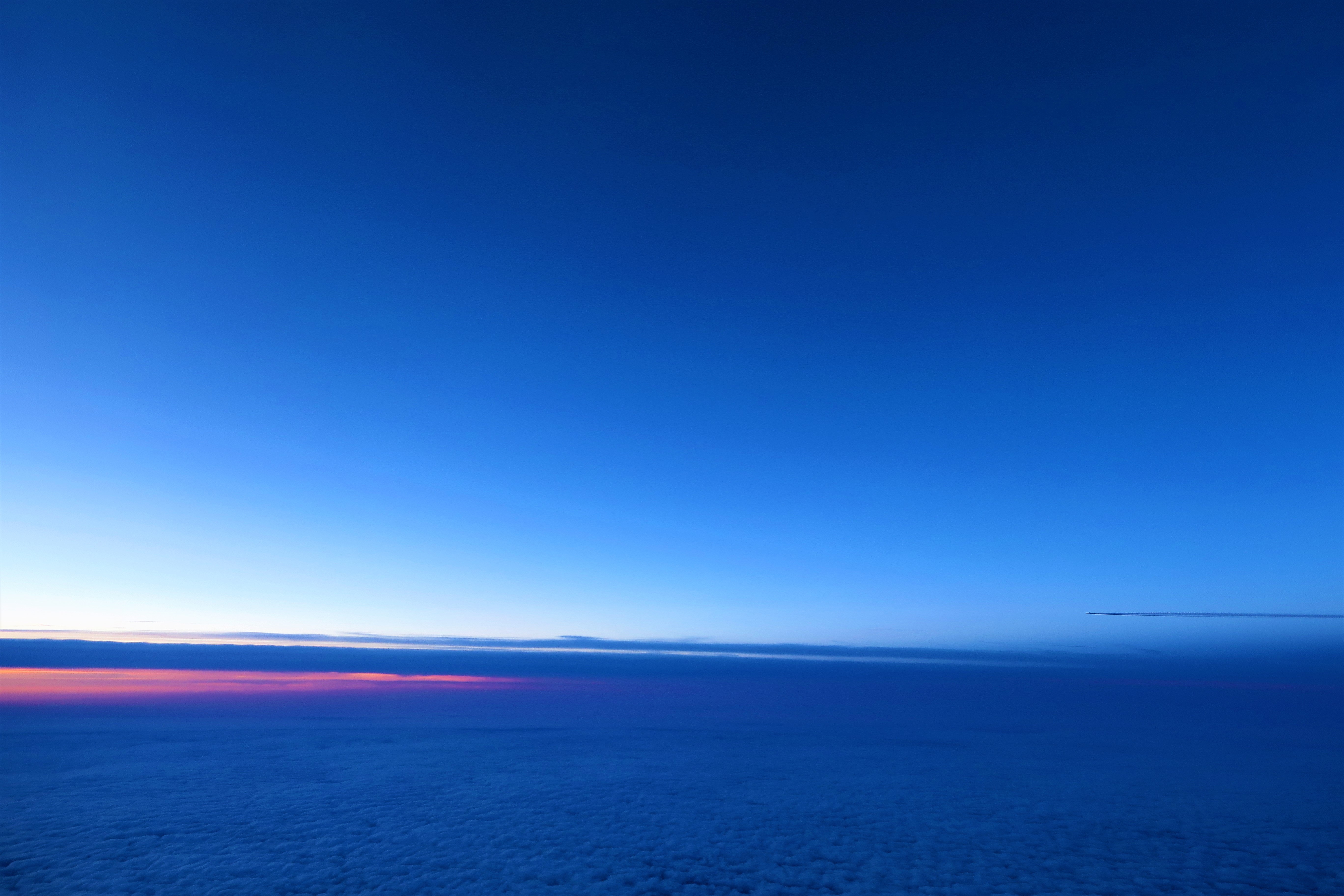 73919 Hintergrundbild herunterladen natur, clouds, blau, horizont, stille, ruhe - Bildschirmschoner und Bilder kostenlos