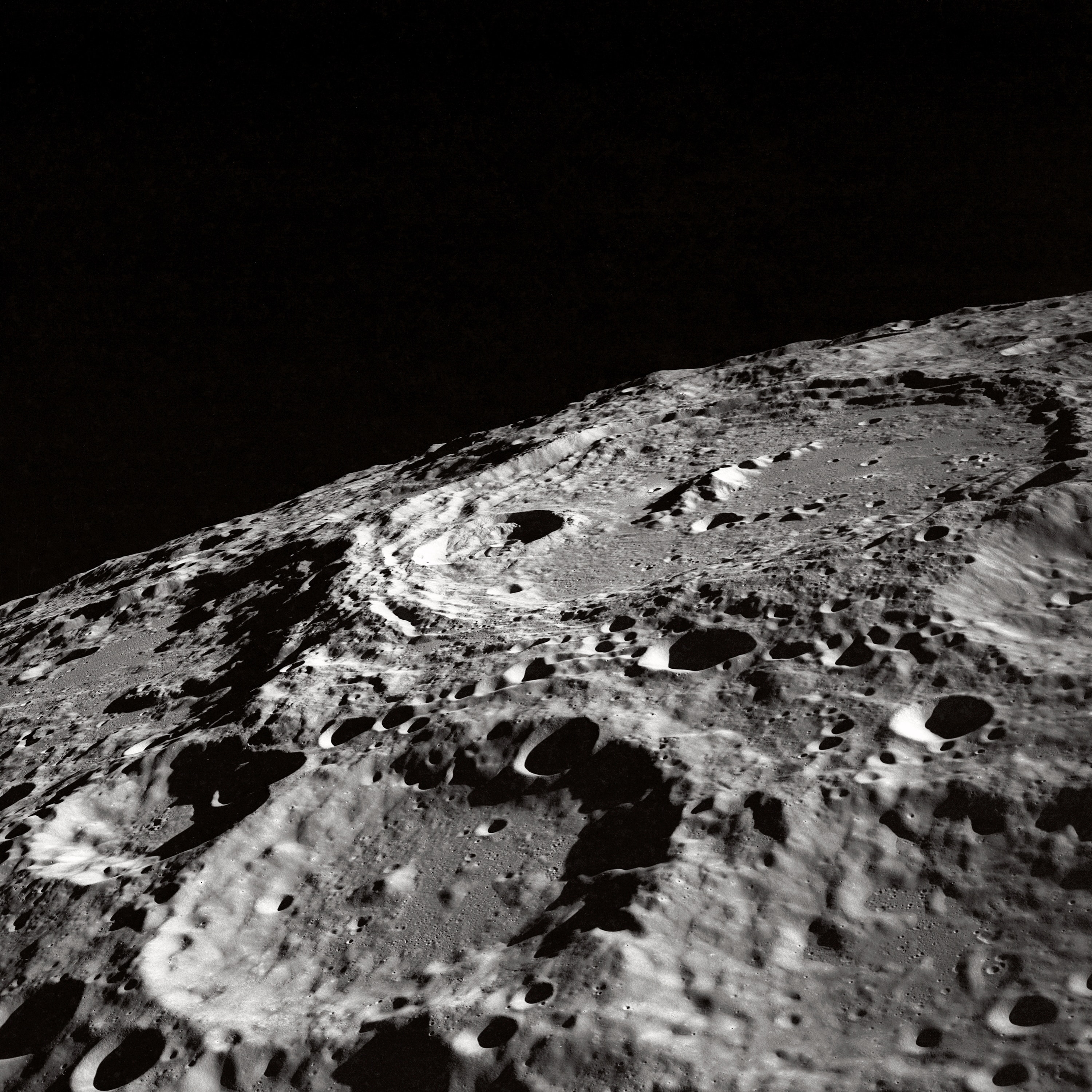 86108 скачать обои луна, космос, рельеф, кратеры - заставки и картинки бесплатно