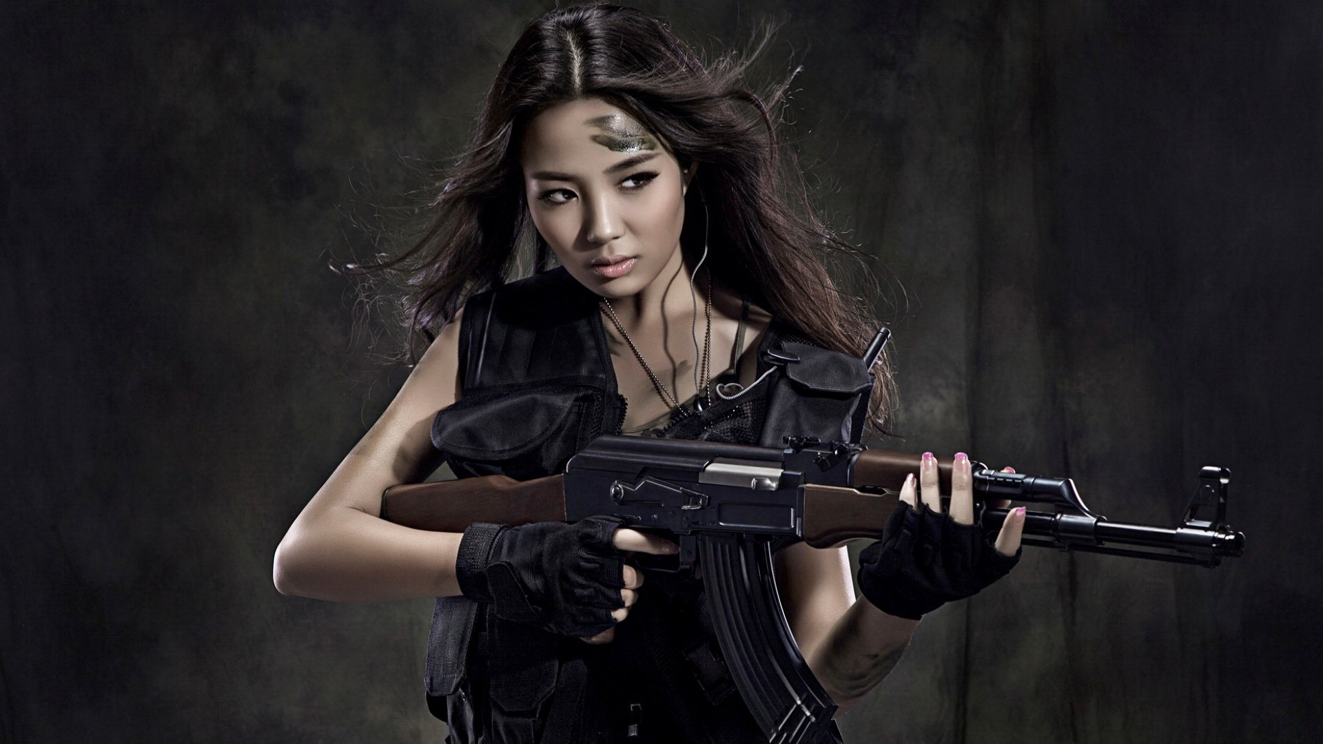 women, asian, girls & guns, ak 47 4K Ultra