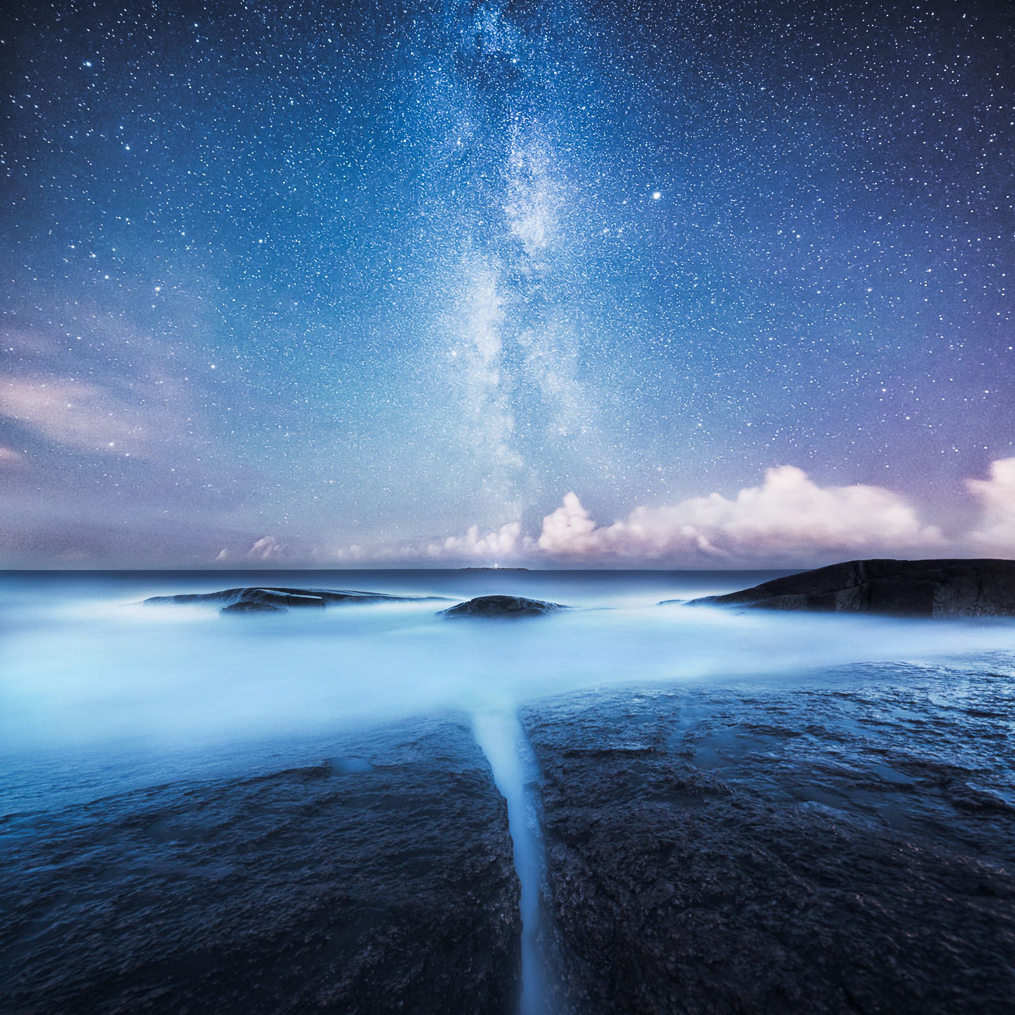 Widescreen image bank, shore, nature, starry sky