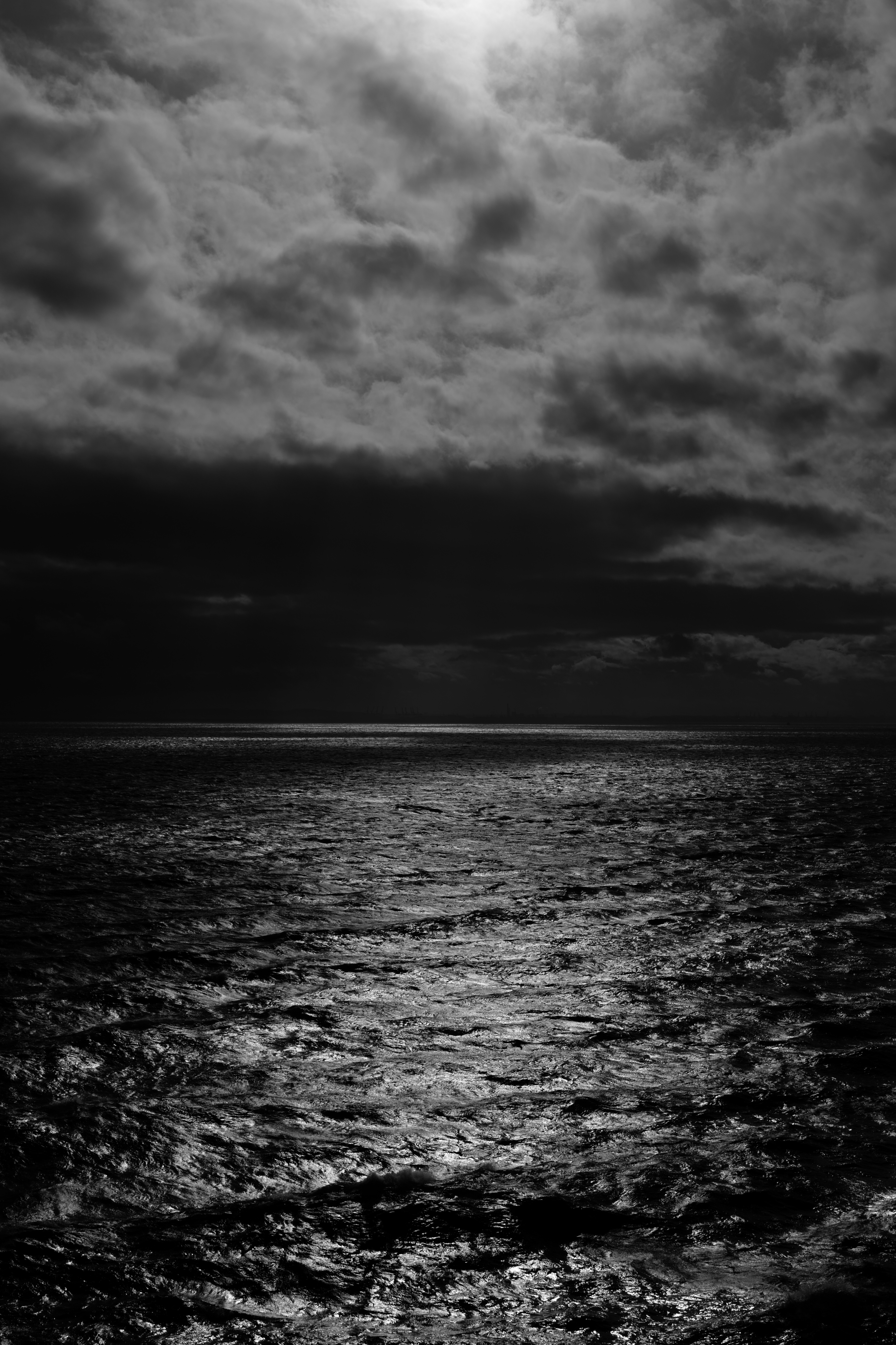 android moonlight, black, sea, night, clouds, horizon, ripples, ripple