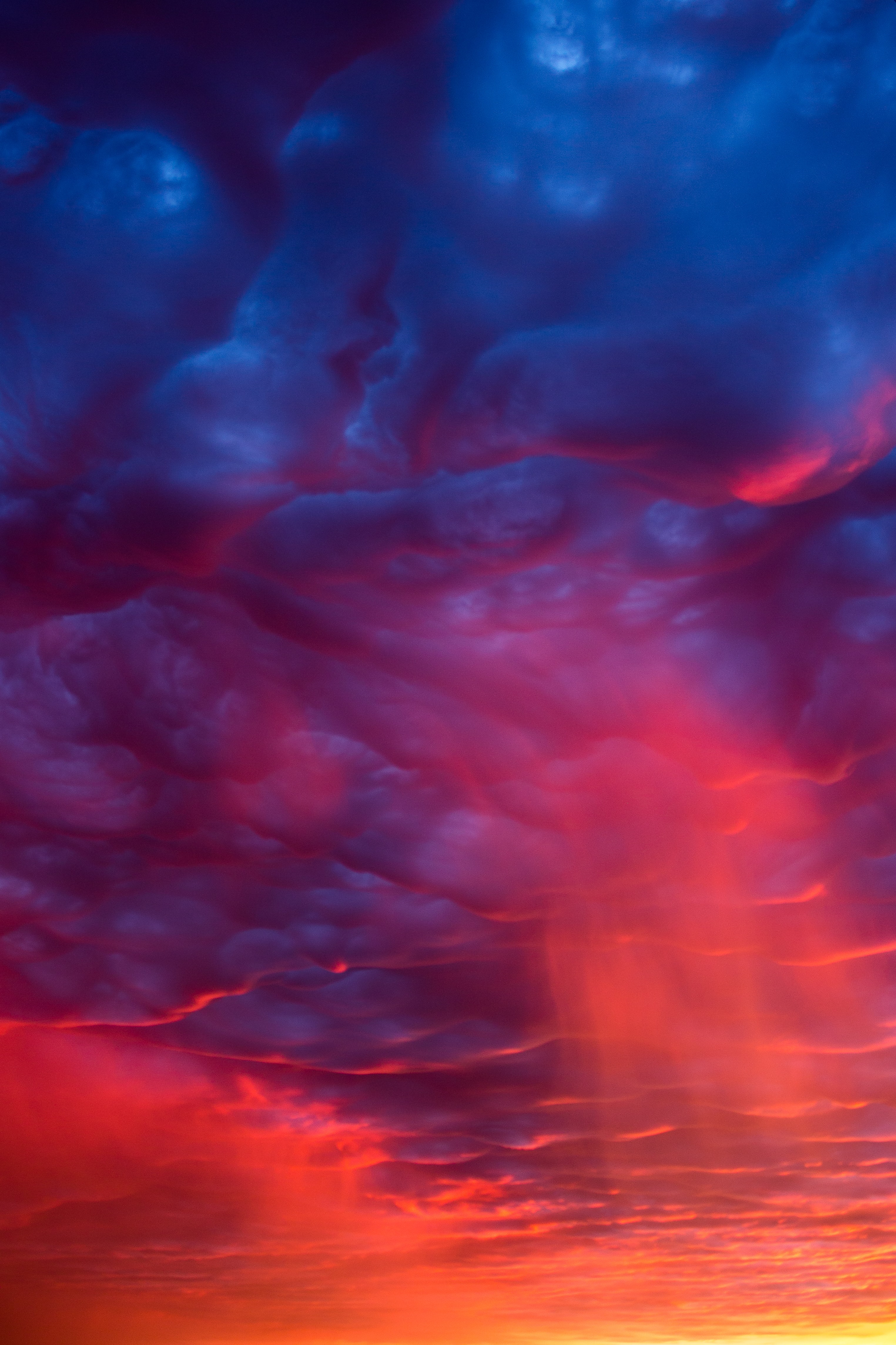 53017 Hintergrundbild herunterladen natur, sky, regen, scheinen, licht, wolken - Bildschirmschoner und Bilder kostenlos