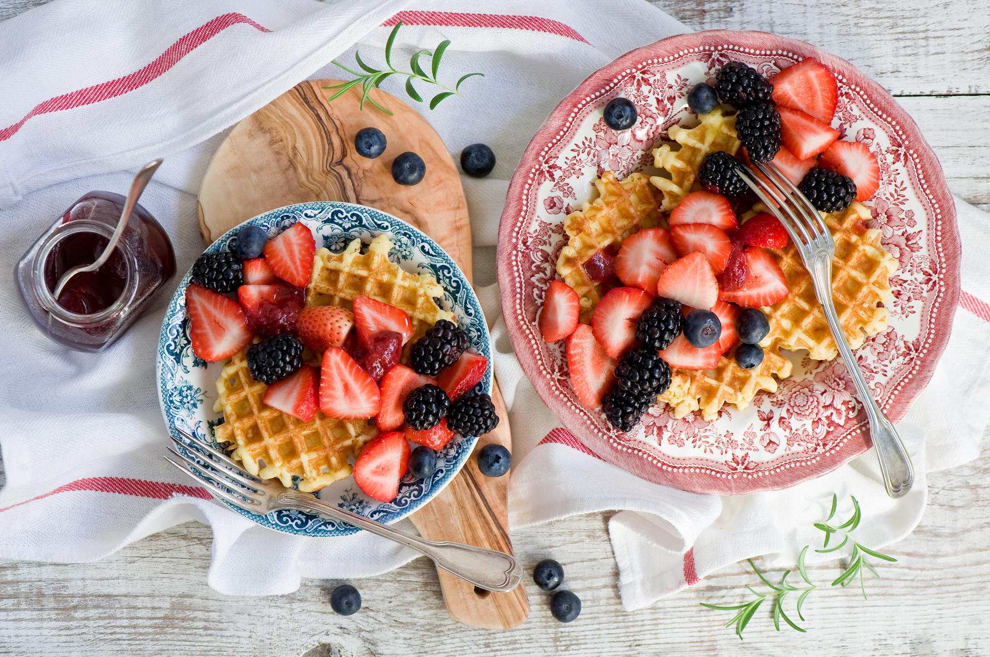 Bilberries food, blackberry, breakfast, waffles Free Stock Photos