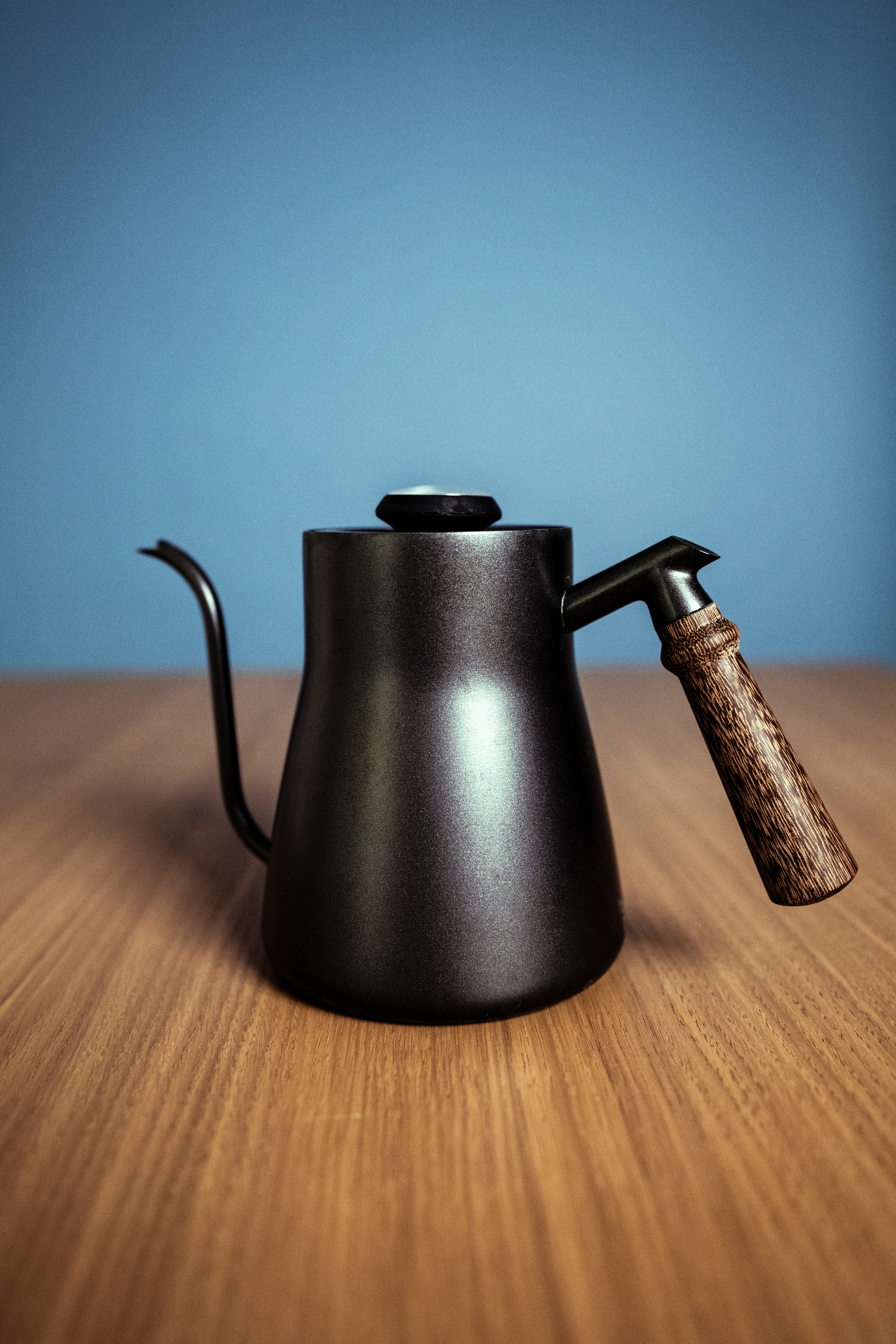 tablewares, miscellanea, miscellaneous, wood, wooden, table, teapot, kettle