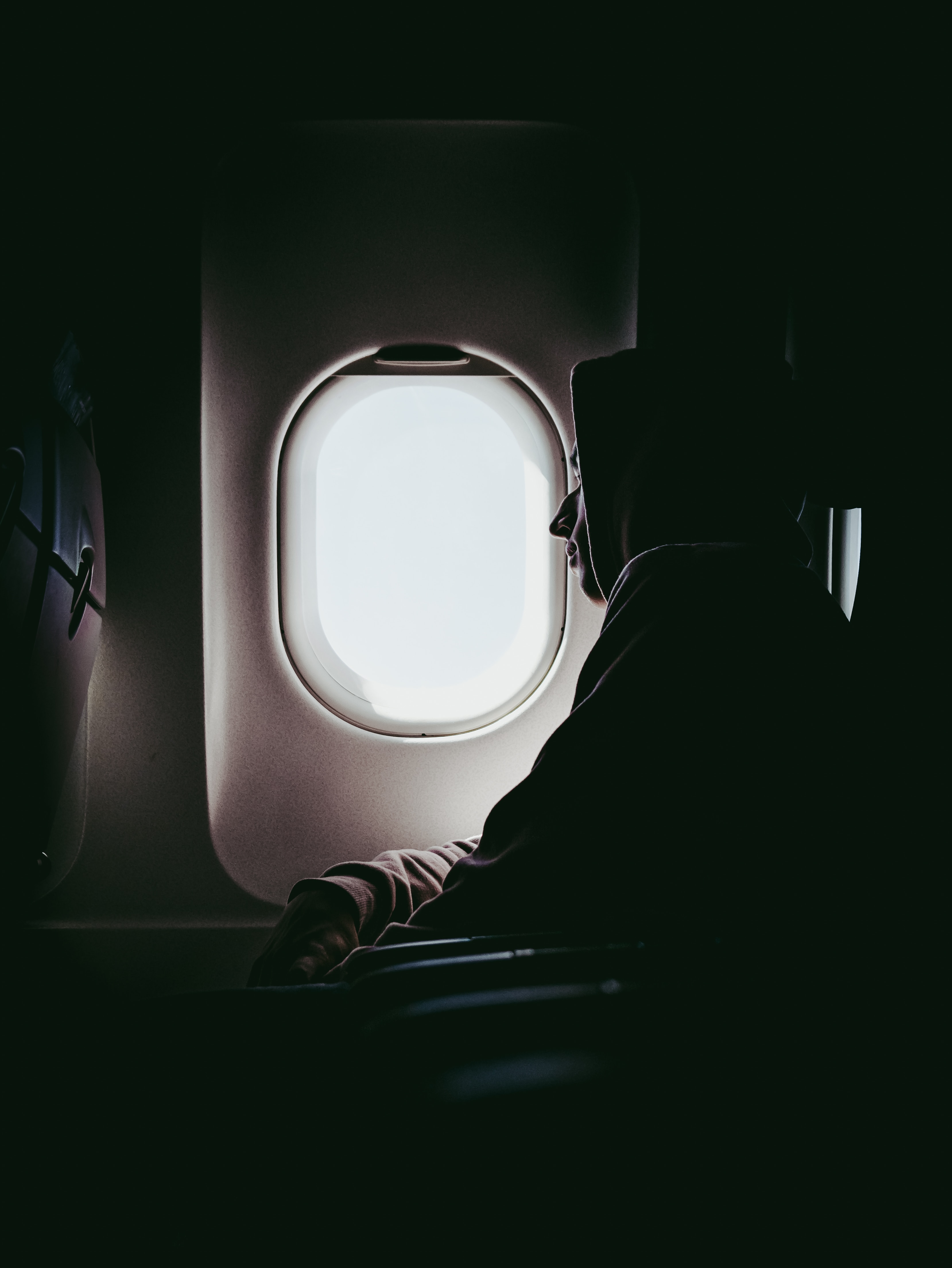 plane, plane window, airplane, miscellanea, miscellaneous, window, porthole, human, person, airplane window 5K