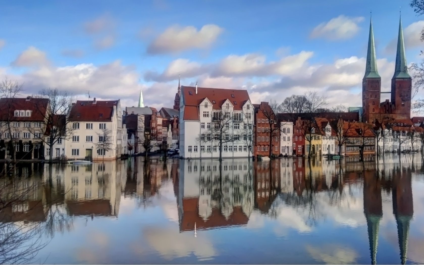 europe, cities, water, trees, sky, clouds, building, reflection QHD